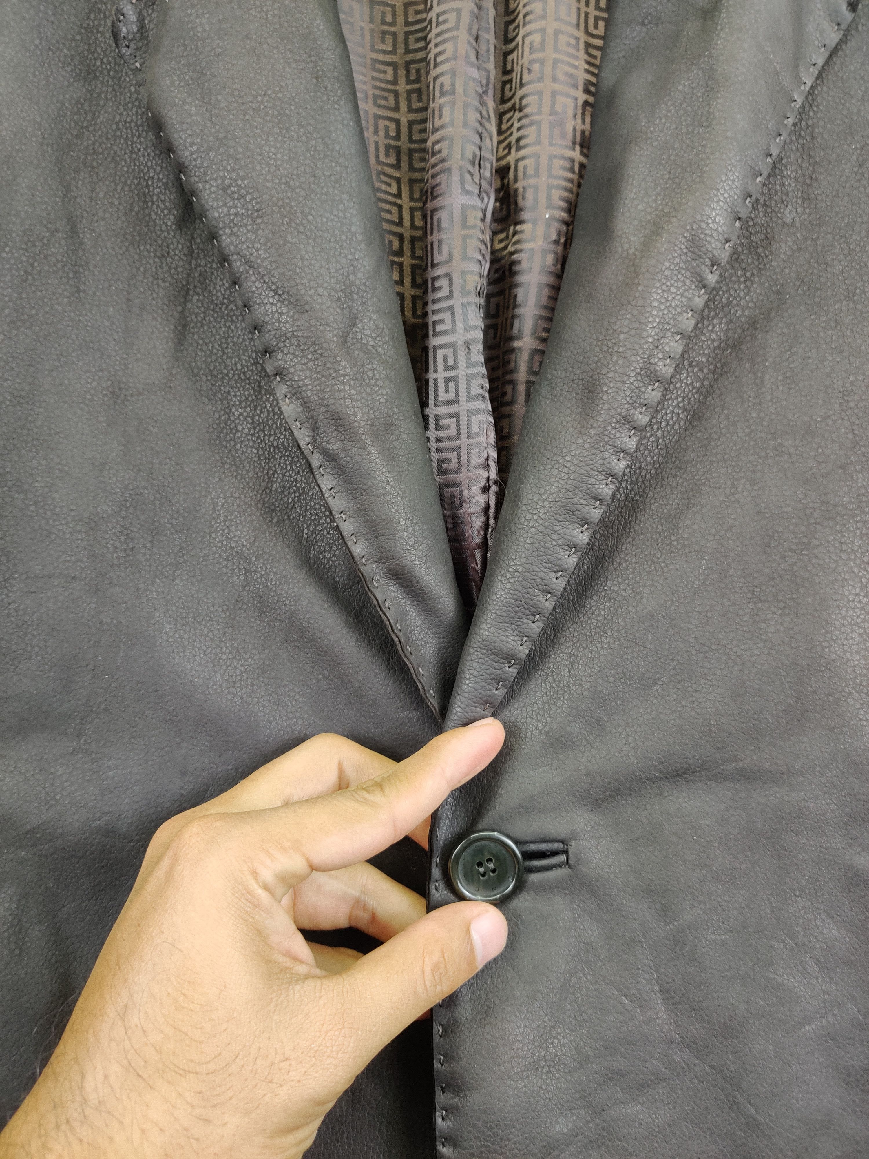 Givenchy Vintage Givenchy Brown Leather Blazer Coat Jacket Size US L / EU 52-54 / 3 - 3 Thumbnail