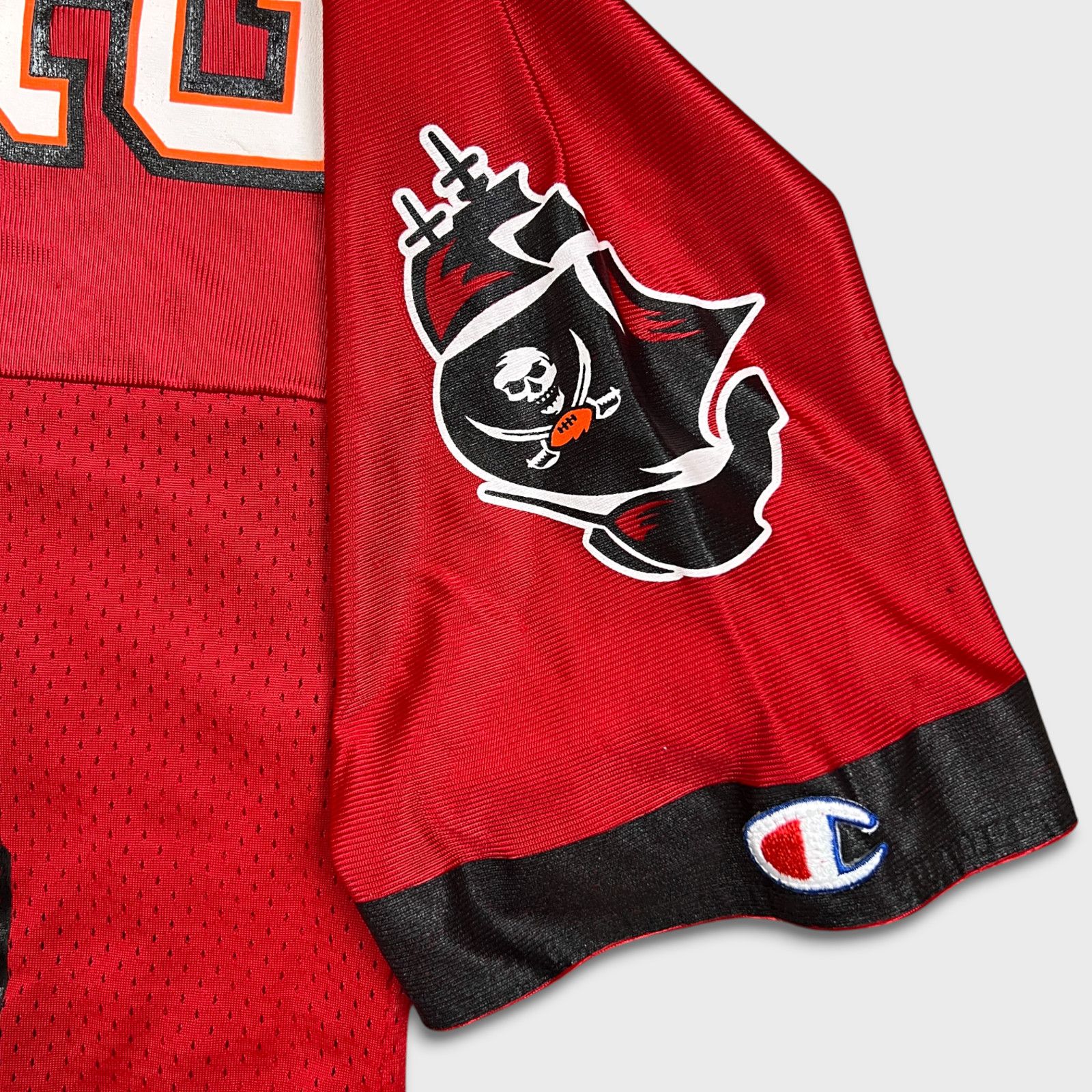 Champion × NFL × Vintage 90s Champion Warrick Dunn Tampa Bay Buccaneers Jersey sz 40 Size US M / EU 48-50 / 2 - 6 Thumbnail