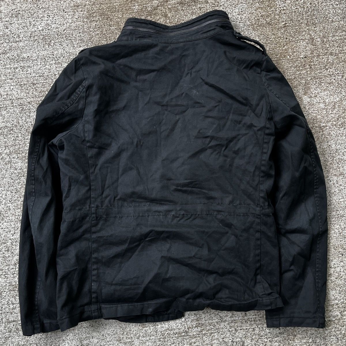 Vintage Vintage Black Multi Pocket Jacket Size L Y2K 00’s Size US L / EU 52-54 / 3 - 8 Thumbnail