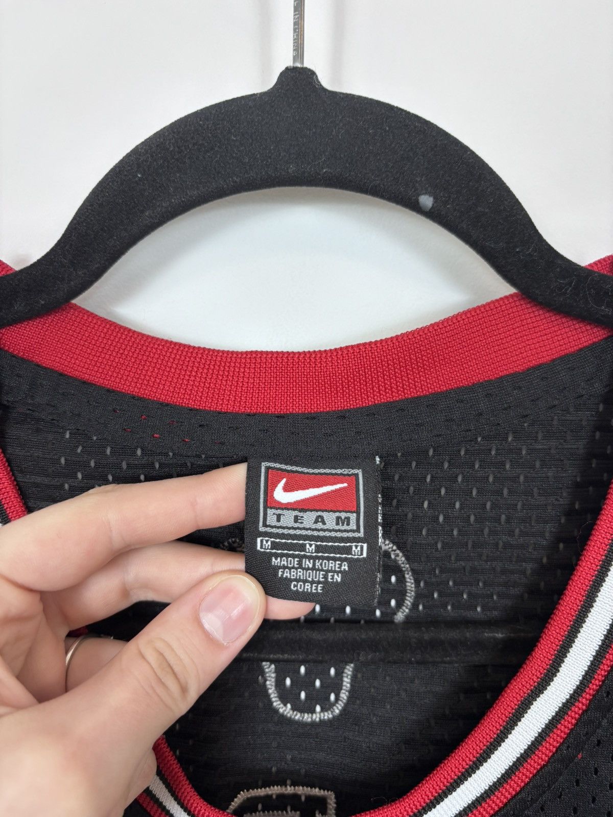 Nike Nike Chicago Bulls Michael Jordan #23 Basketball Jersey Size US M / EU 48-50 / 2 - 9 Thumbnail