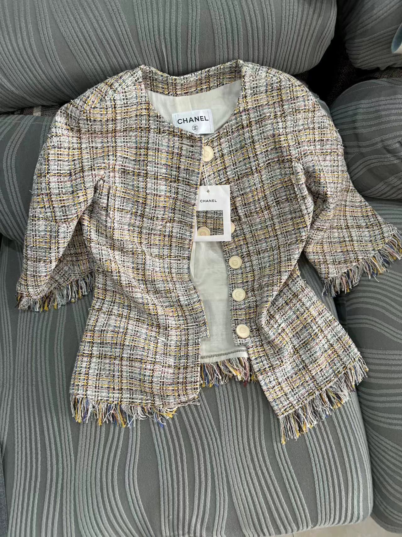Chanel CHANEL Waterfall Collection Tassel Jacket New Unworn Size XS / US 0-2 / IT 36-38 - 1 Thumbnail