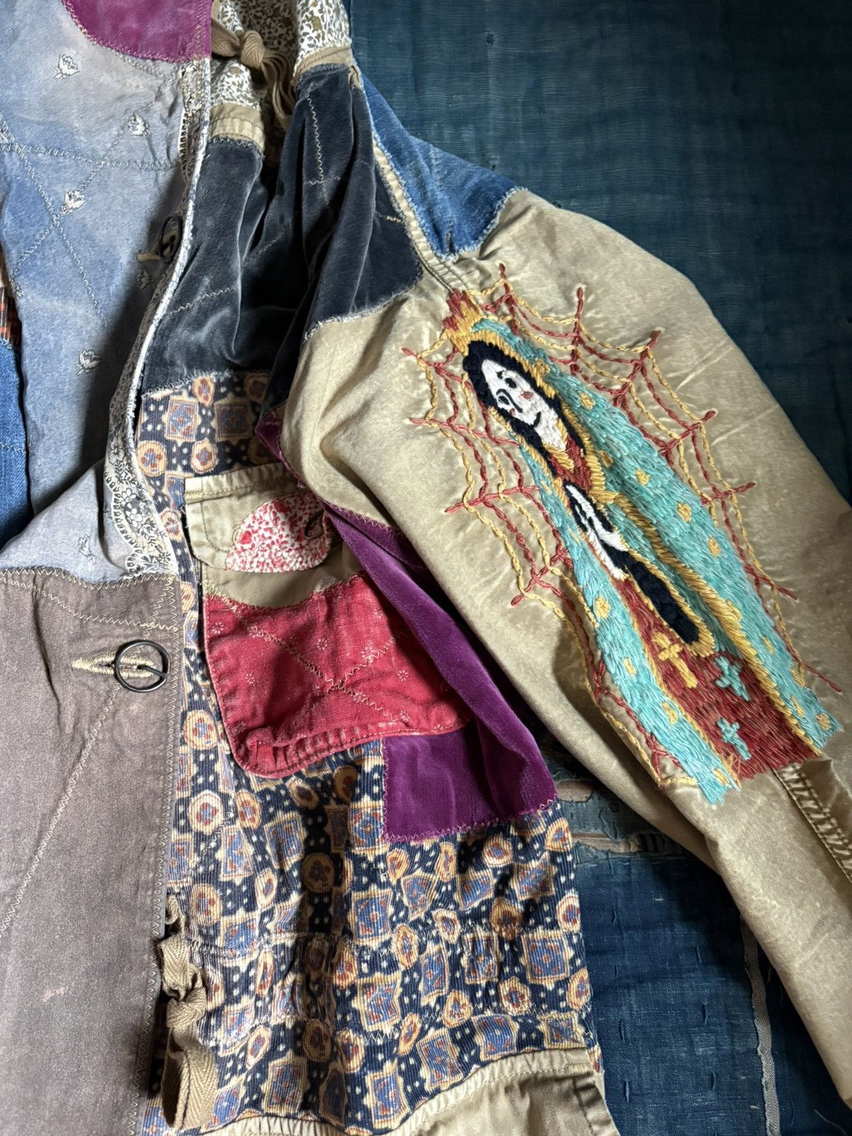 Kapital Kountry Kapital Crazy Hobo Patchwork Ring Coat Maria embroidery Size US L / EU 52-54 / 3 - 7 Thumbnail
