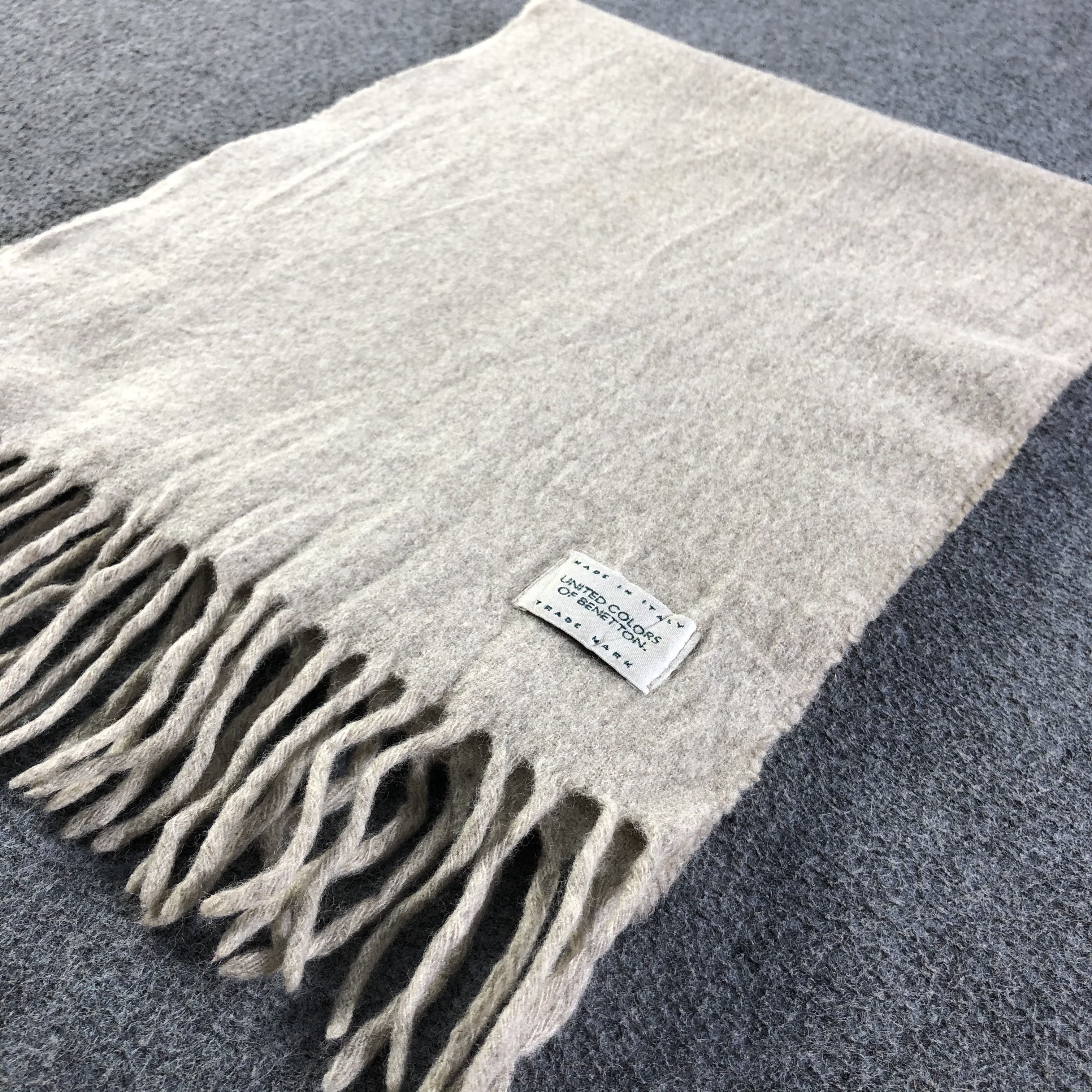 United Colors Of Benetton United Colors Of Benetton Scarf / Muffler / Neckwear Size ONE SIZE - 4 Thumbnail
