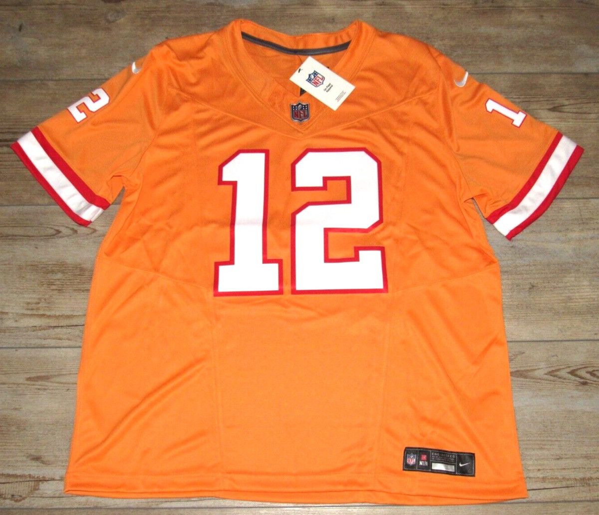 NFL Tom Brady jersey Size US L / EU 52-54 / 3 - 2 Thumbnail