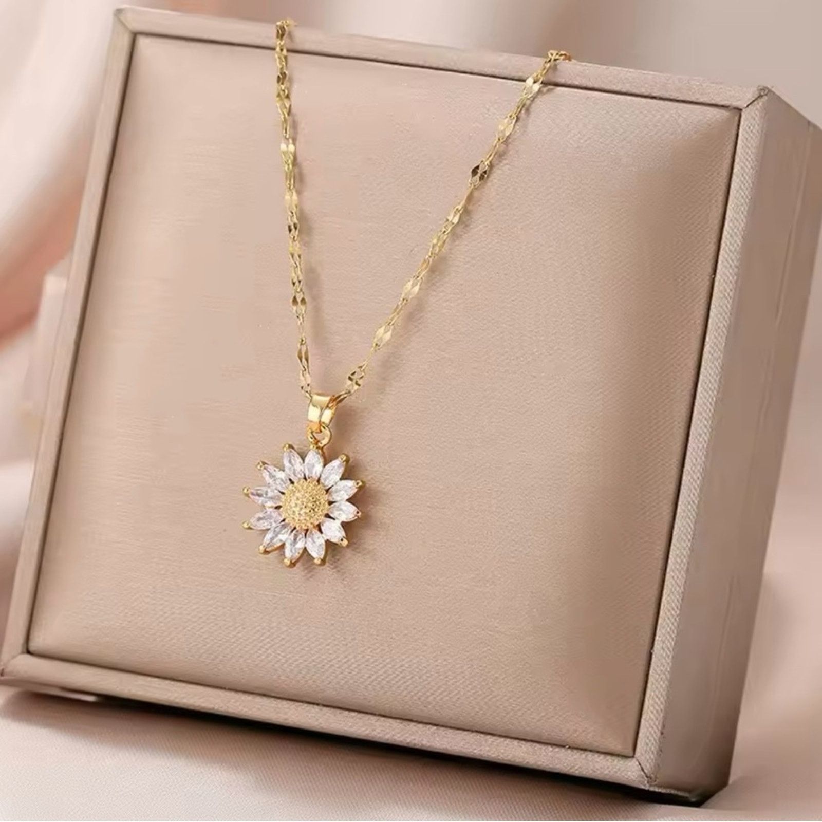 Other Sun Flowers Pendants Necklace Size ONE SIZE - 1 Thumbnail
