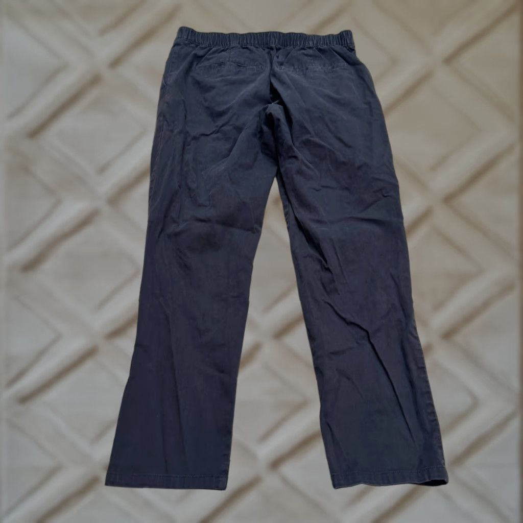 Asos ASOS Design Pleated Front Straight Chino Pants Mens 34x32 Navy Blue Button Fly 34 Regular Blue Pants Mens Size US 34 / EU 50 - 1 Thumbnail