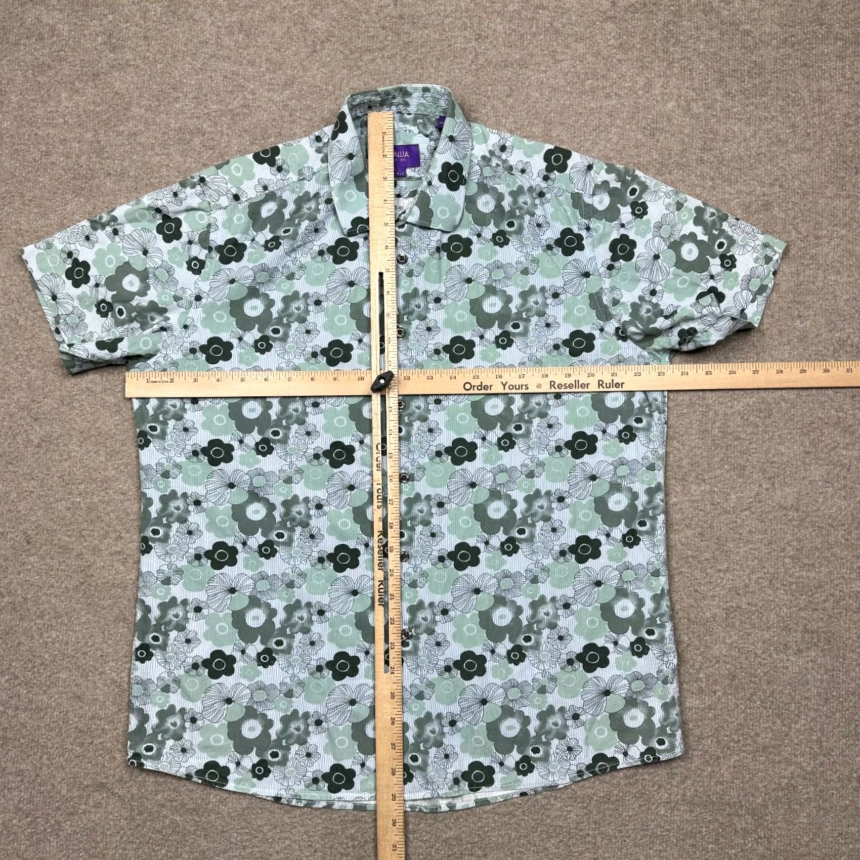 Tallia Tallia Green Floral Short Sleeve Button Up Shirt L Mens Regular Size Used Excellent Condition Wearing Ready to Wear Size US L / EU 52-54 / 3 - 4 Thumbnail