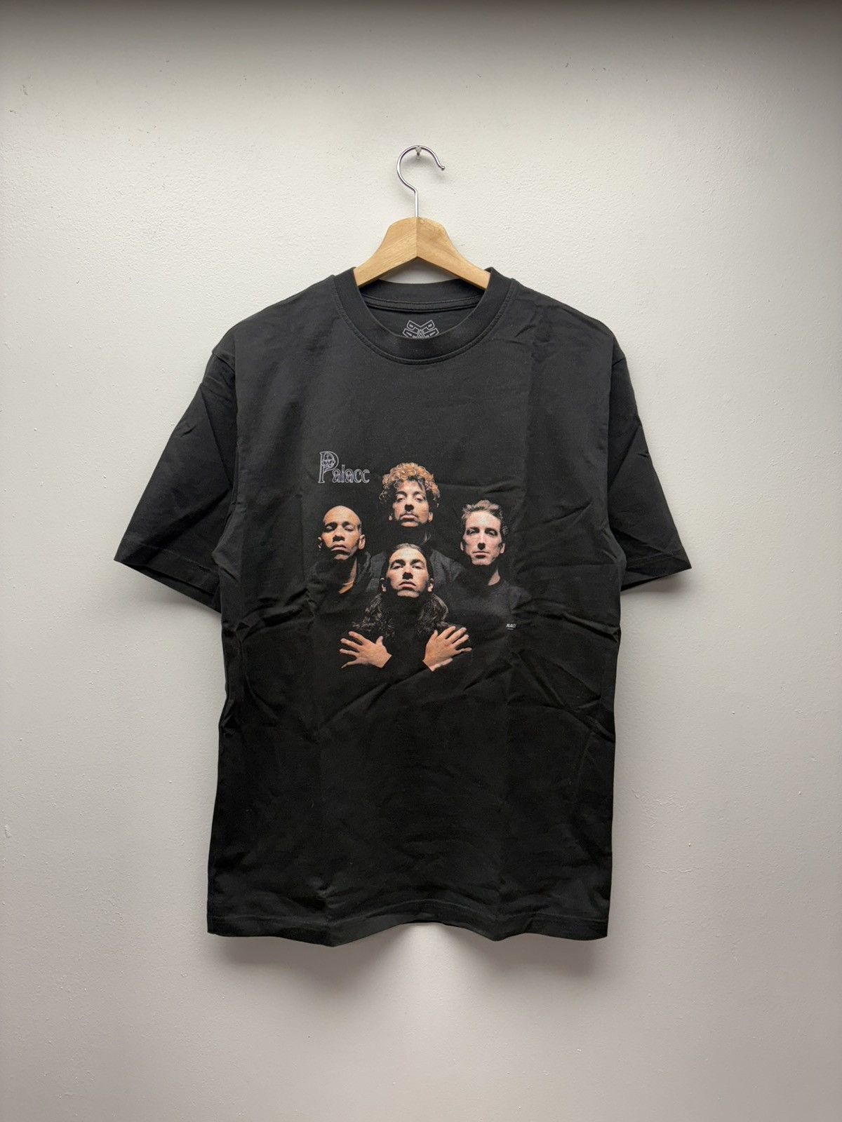 Palace PALACE 2021 A Kind Of Magic/Queen Tee Shirt Size US M / EU 48-50 / 2 - 1 Thumbnail