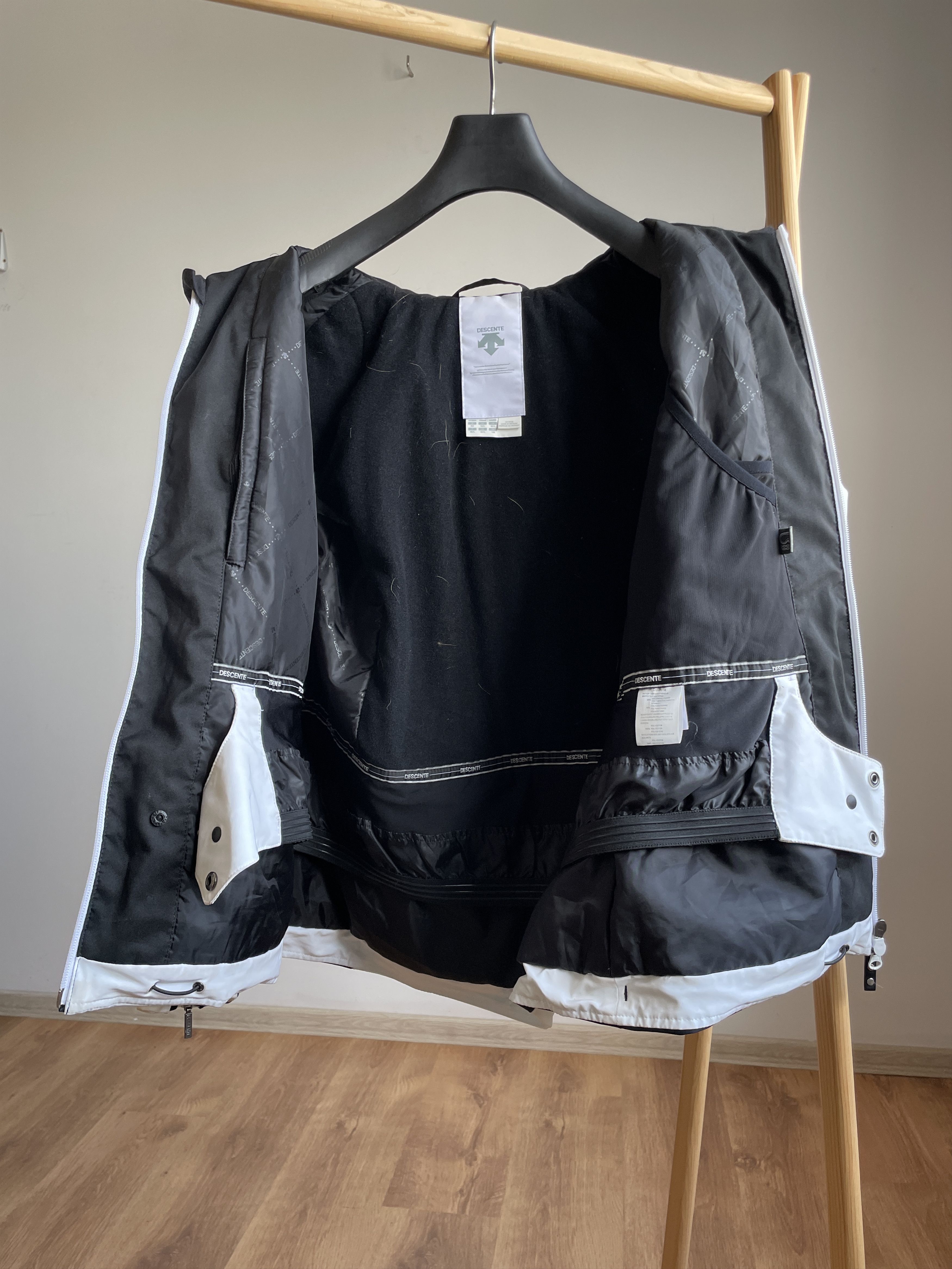 Descente Descente D3-9614 Womens Ski Jacket Size L Size L / US 10 / IT 46 - 3 Thumbnail