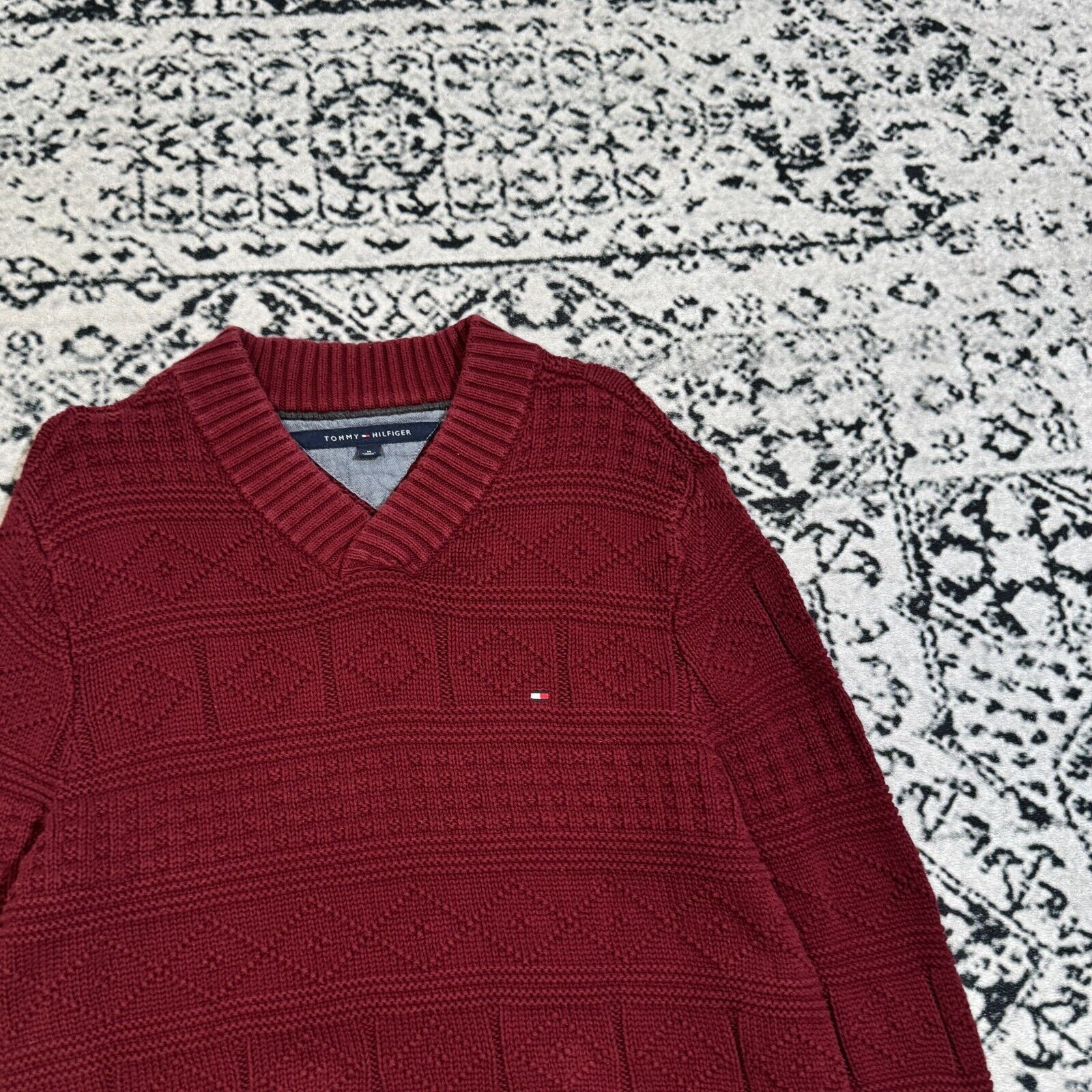 Tommy Hilfiger × Vintage Vintage Tommy Hilfiger Unisex Burgundy Sweater Size M 90s Size US M / EU 48-50 / 2 - 4 Thumbnail