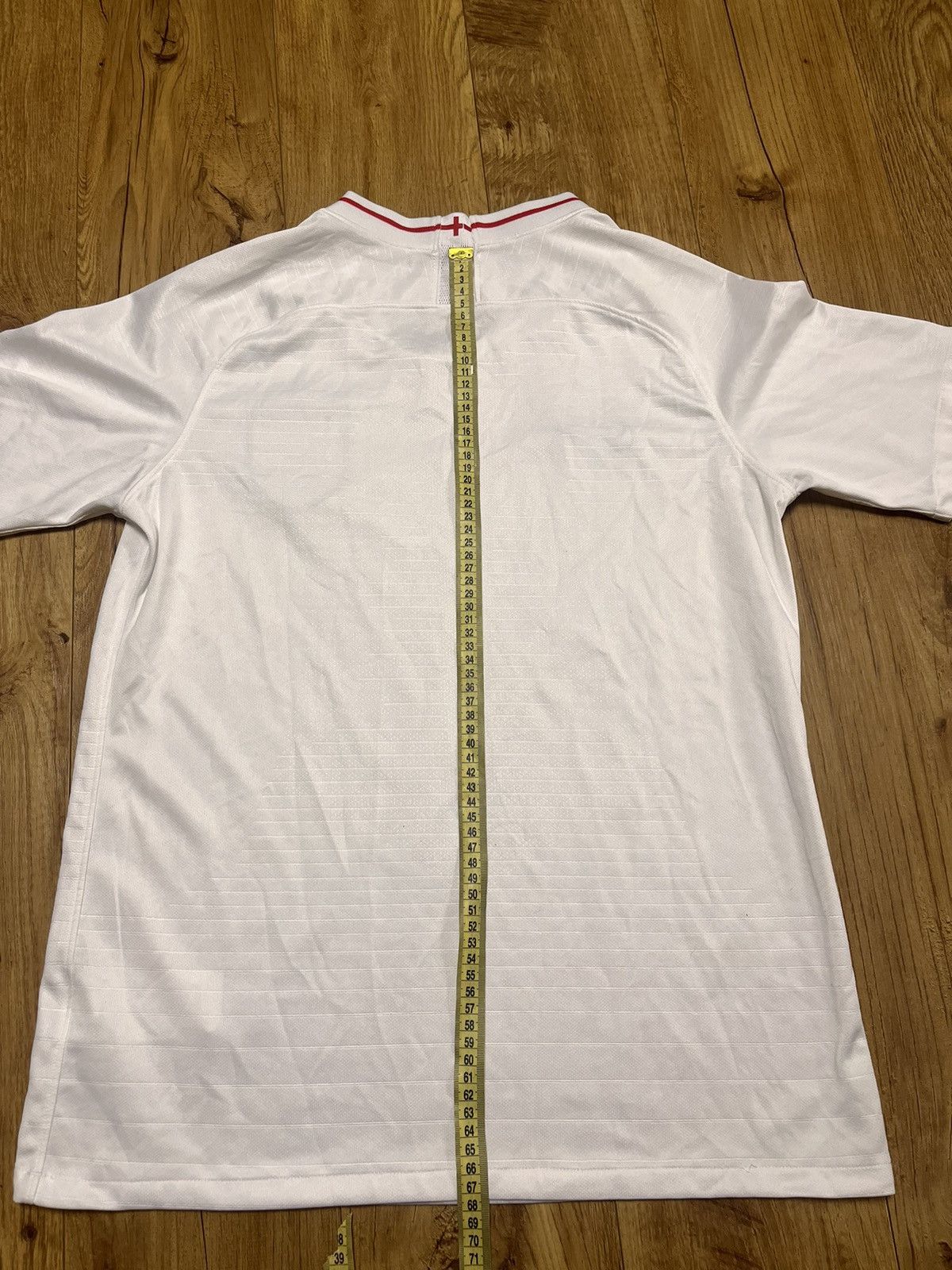 Nike 2018-19 England Soccer Jersey Football Size US L / EU 52-54 / 3 - 6 Thumbnail
