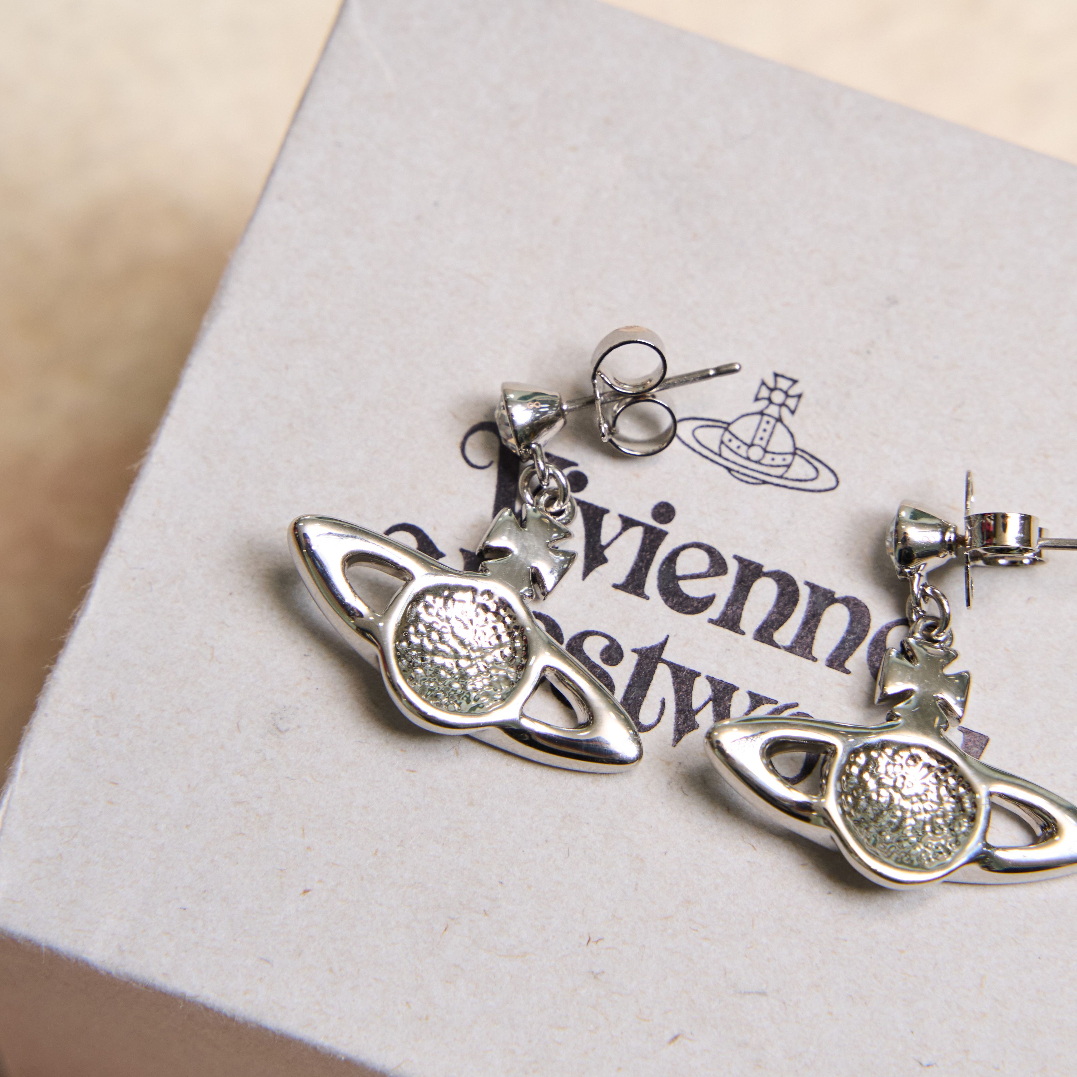 Vivienne Westwood VIVIENNE WESTWOOD Mini Bas Relief Earrings Size ONE SIZE - 2 Thumbnail