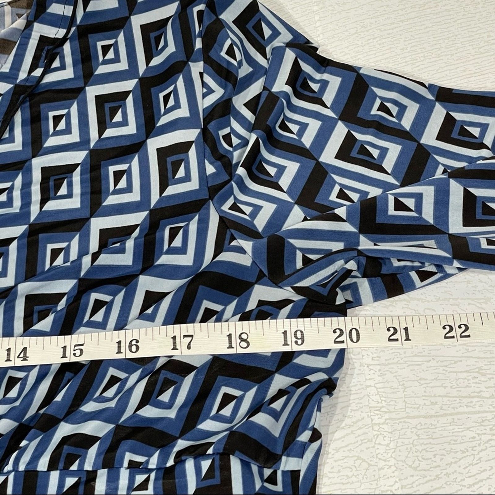 Other JW Blue Abstract Print Shirt Stylish & Unique Design Size XL Size XL / US 12-14 / IT 48-50 - 5 Thumbnail