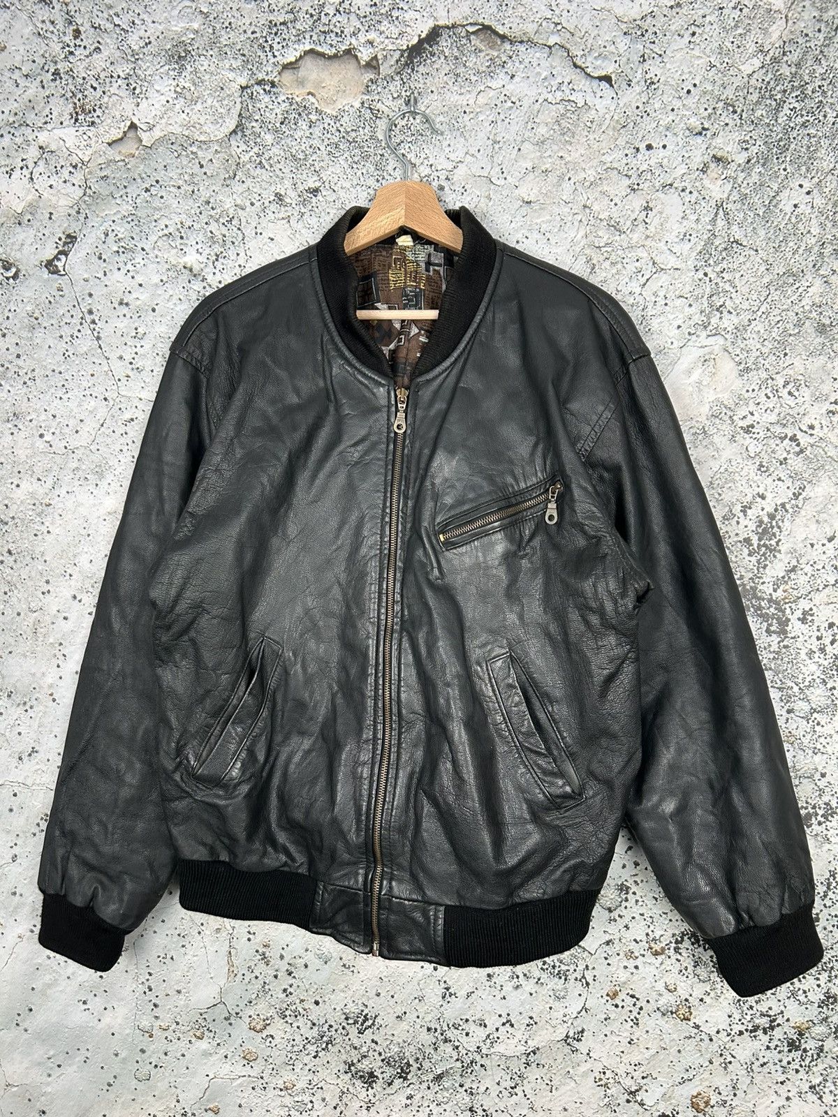 Genuine Leather Vintage Genuine Leather Bomber Jacket Black Avant Garde 90s Size US M / EU 48-50 / 2 - 1 Thumbnail