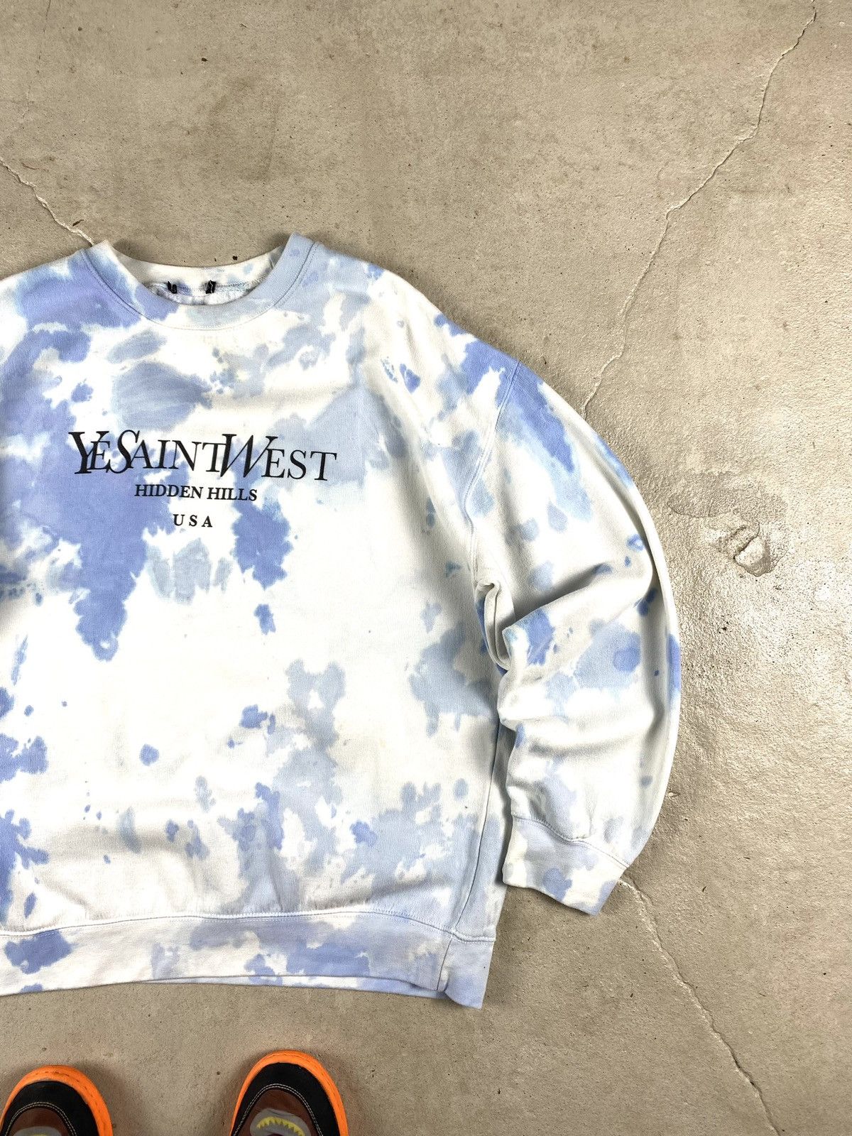Band Tees Vintage Kanye West Ye Saint West Hidden Hills USA Sweatshirt Size US L / EU 52-54 / 3 - 5 Thumbnail