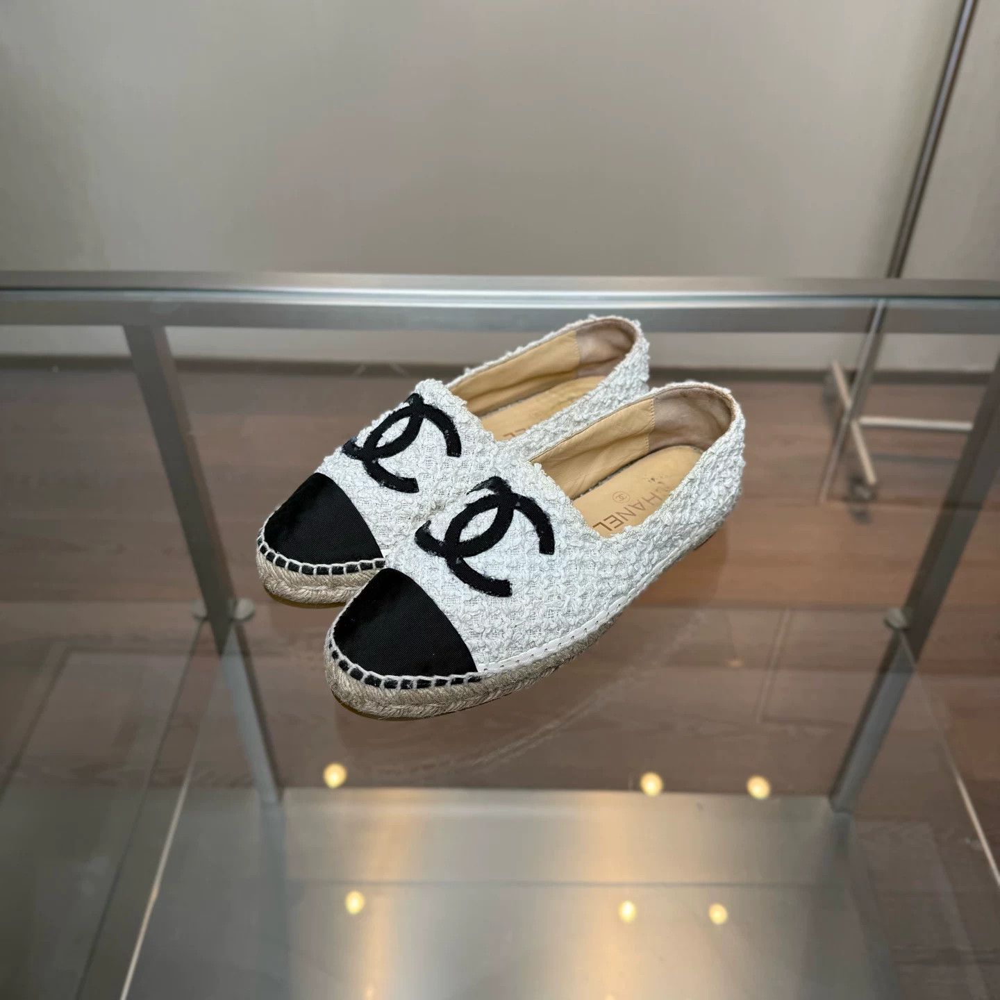 Chanel Chanel Black White Fisherman Shoes Size US 8 / IT 38 - 1 Thumbnail