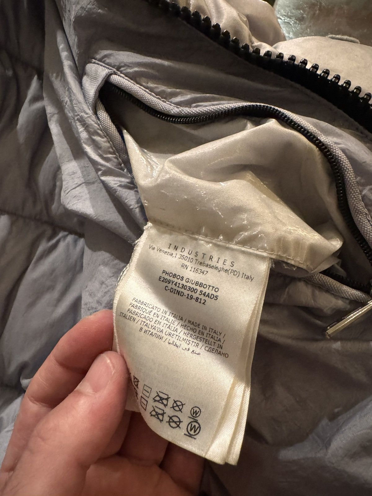 1017 ALYX 9SM × Moncler Phobos Guibbotto size 2 Size US M / EU 48-50 / 2 - 12 Thumbnail