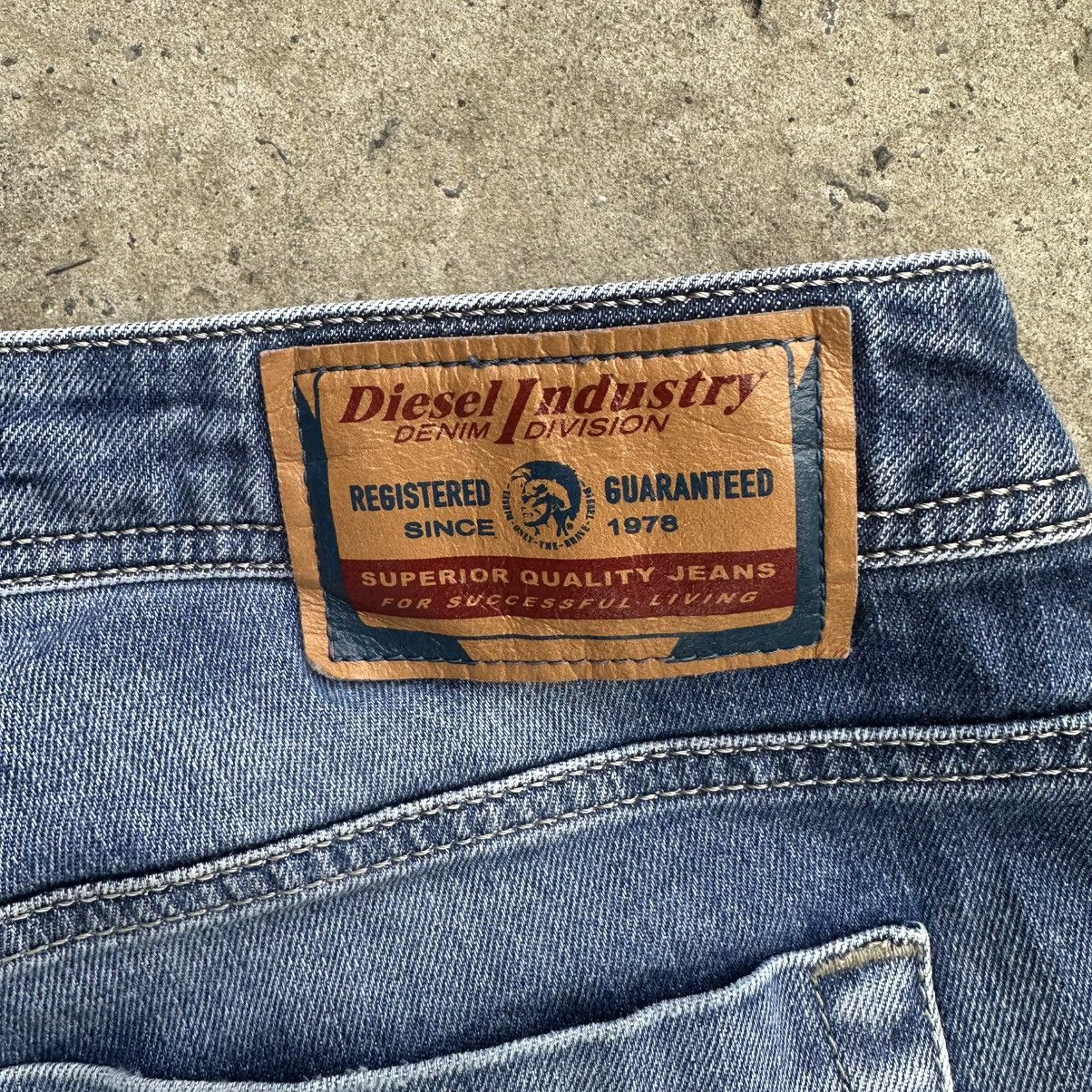 Diesel Vintage Diesel Zatiny Jeans W34xL30 Y2K 00s USA Old Money Size US 34 / EU 50 - 9 Thumbnail