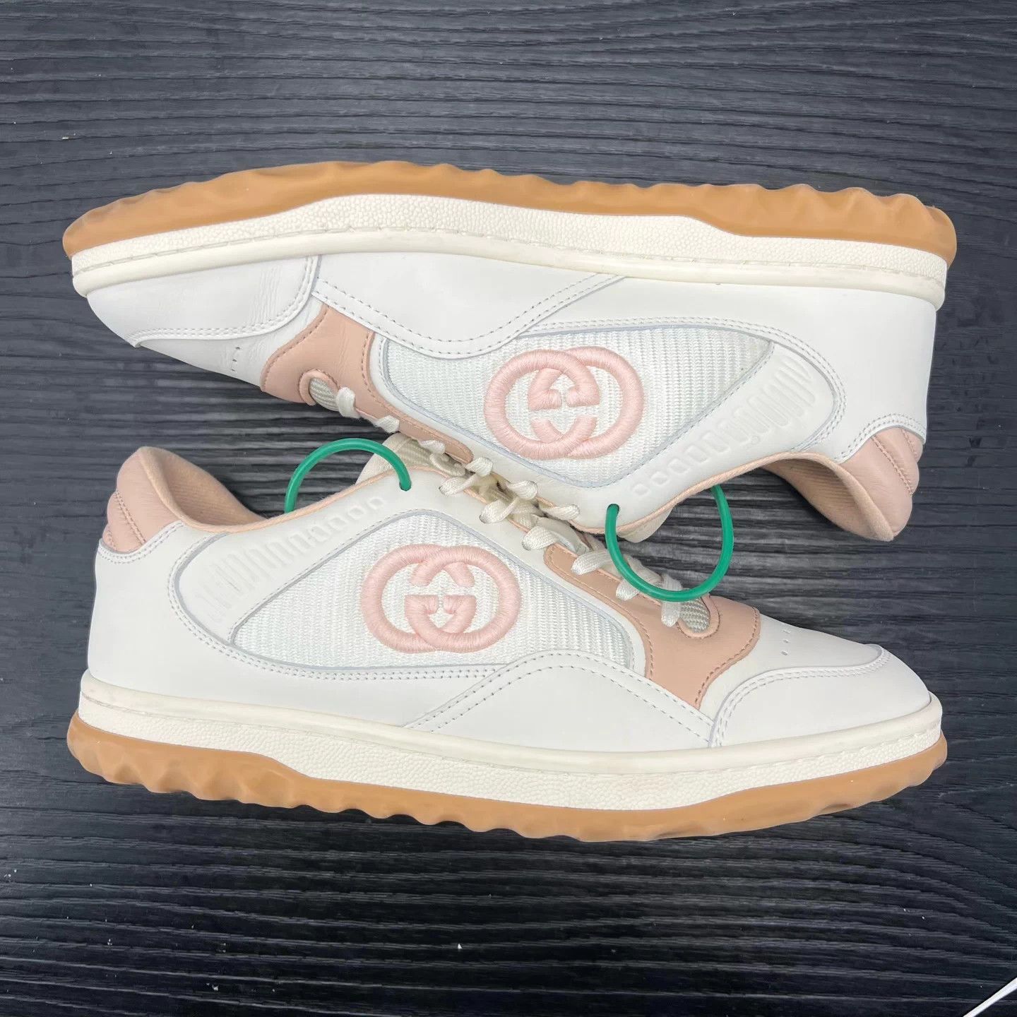 Gucci Gucci Mac80 White & Pink 38.5 Like New Size US 8.5 / IT 38.5 - 2 Thumbnail
