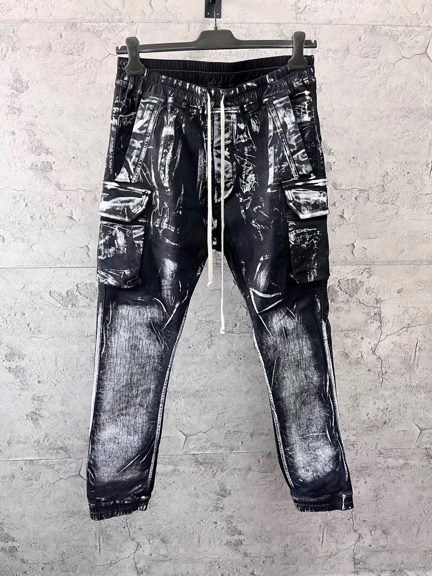 Rick Owens Rick Owens 21FW Painted Cargo Bullet Pants K34 Size US 37 - 1 Thumbnail