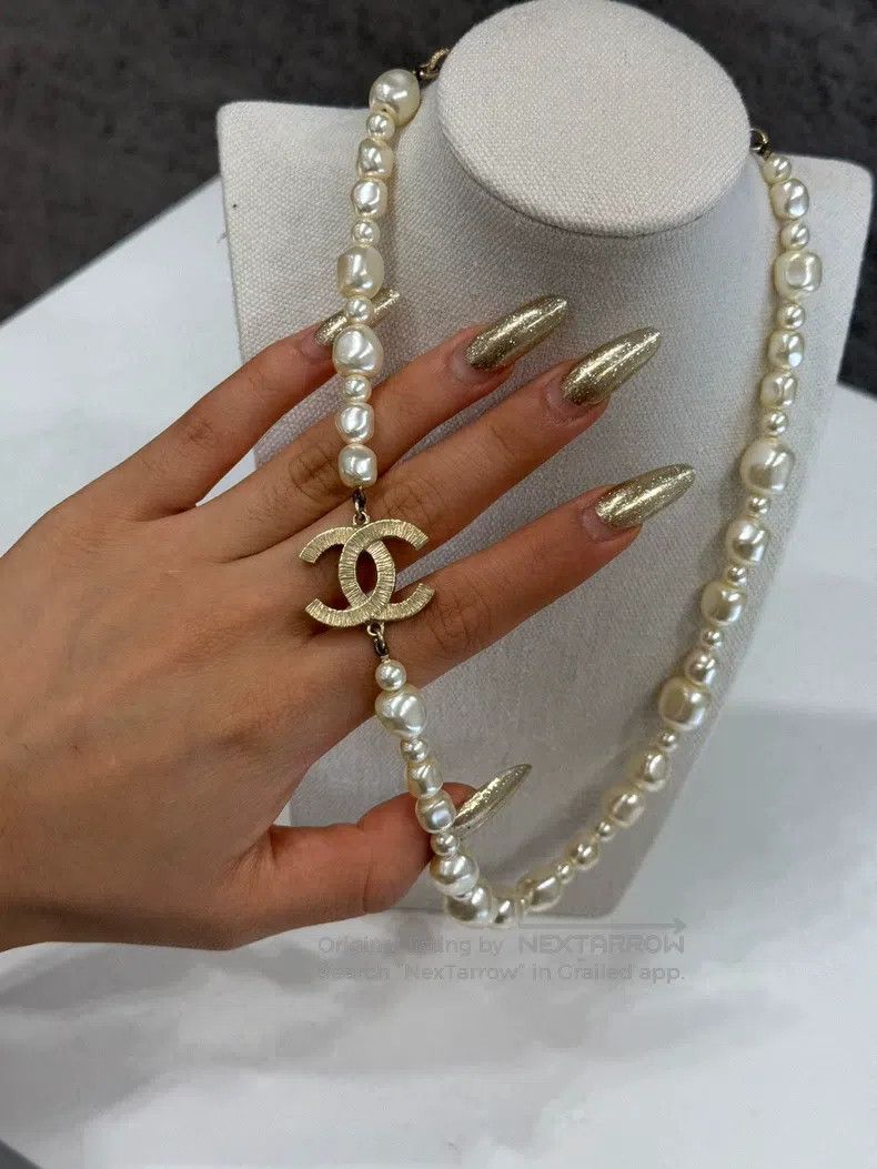 Chanel Chanel Baroque pearl necklace Size ONE SIZE - 5 Thumbnail