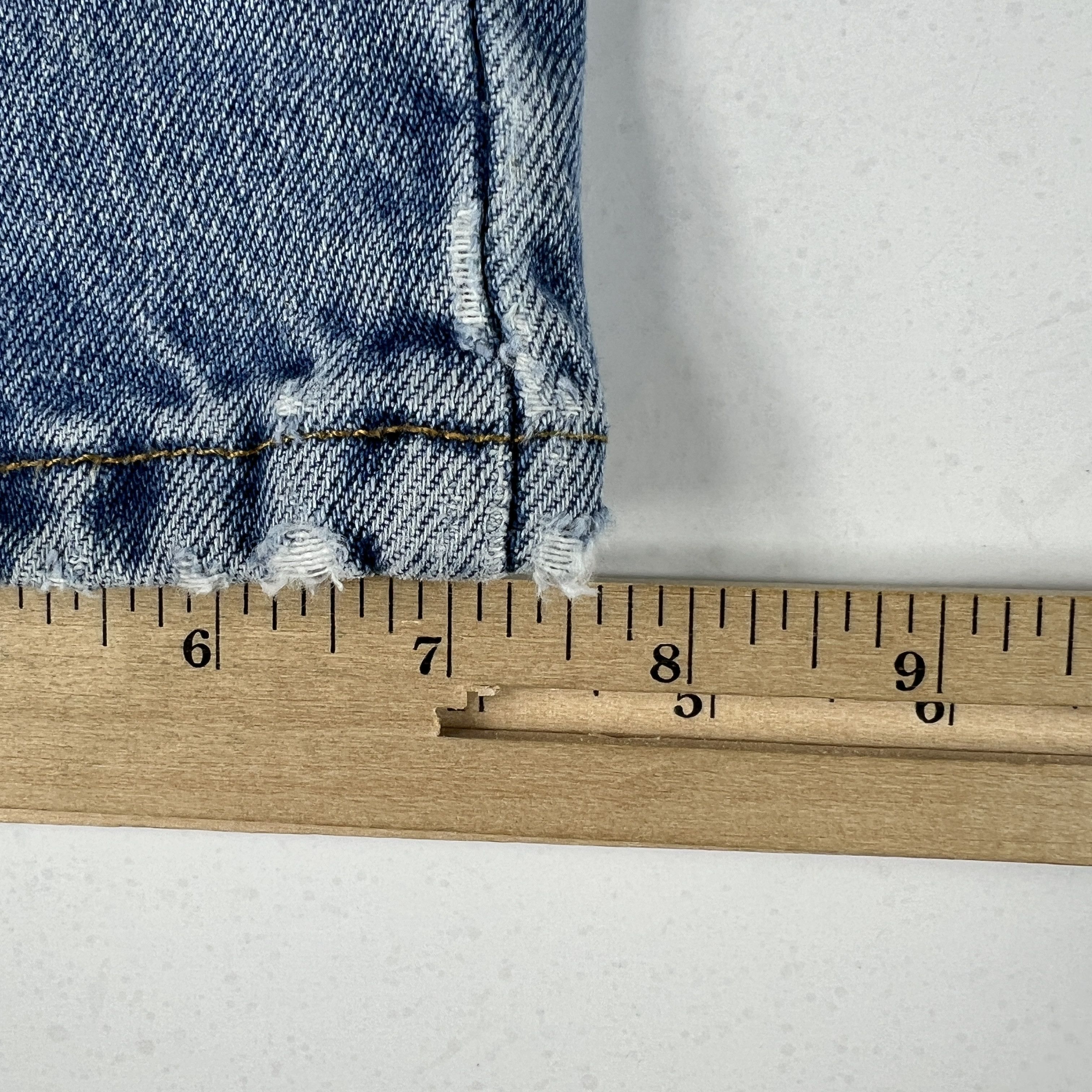 Levi's × Vintage Y2K Levi's Jeans 550 Relaxed Blue Faded Cotton Denim Size US 36 / EU 52 - 17 Thumbnail