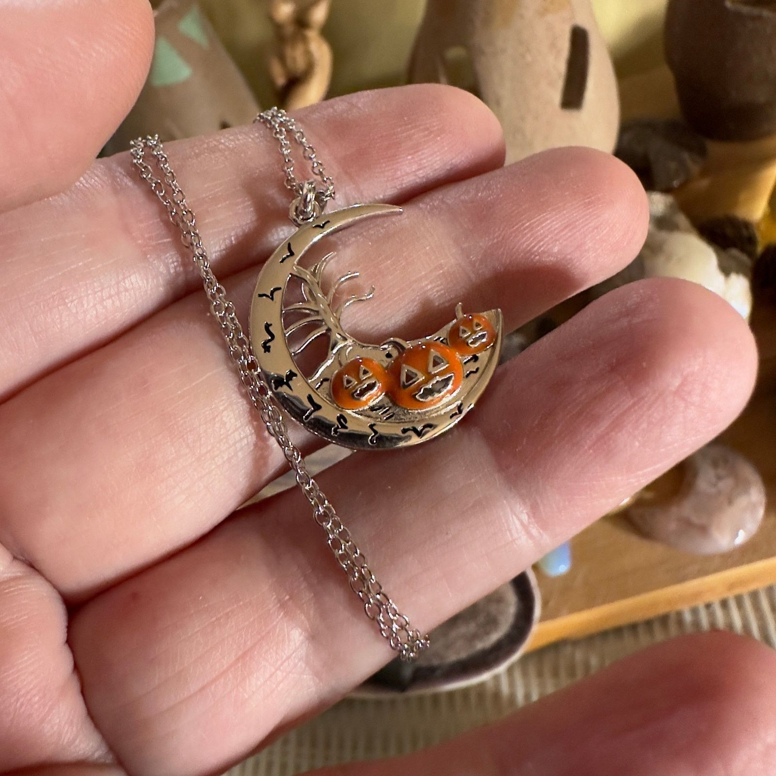 The Unbranded Brand Sterling Silver Pumpkin Halloween Necklace Size ONE SIZE - 3 Thumbnail