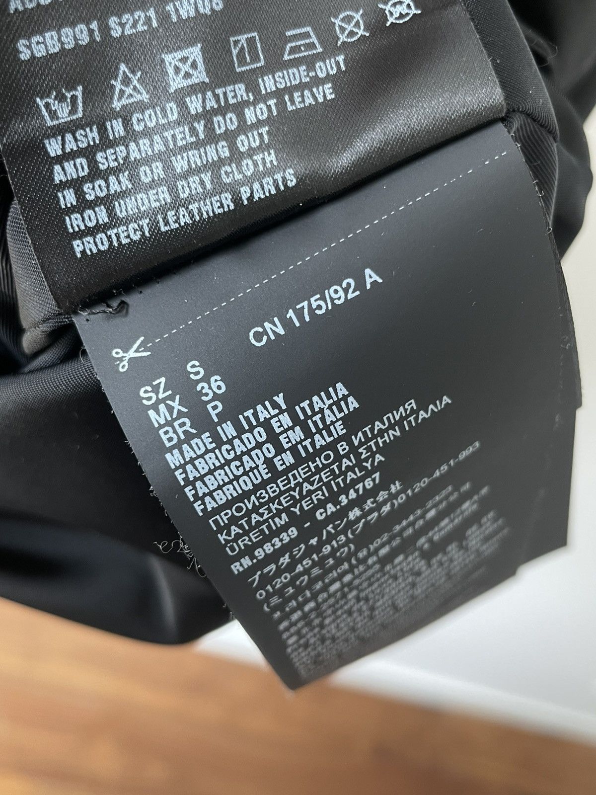 Prada Prada Re Nylon Classic Big Logo Jacket RARE SGB991S2211WQ8 Size US S / EU 44-46 / 1 - 10 Thumbnail
