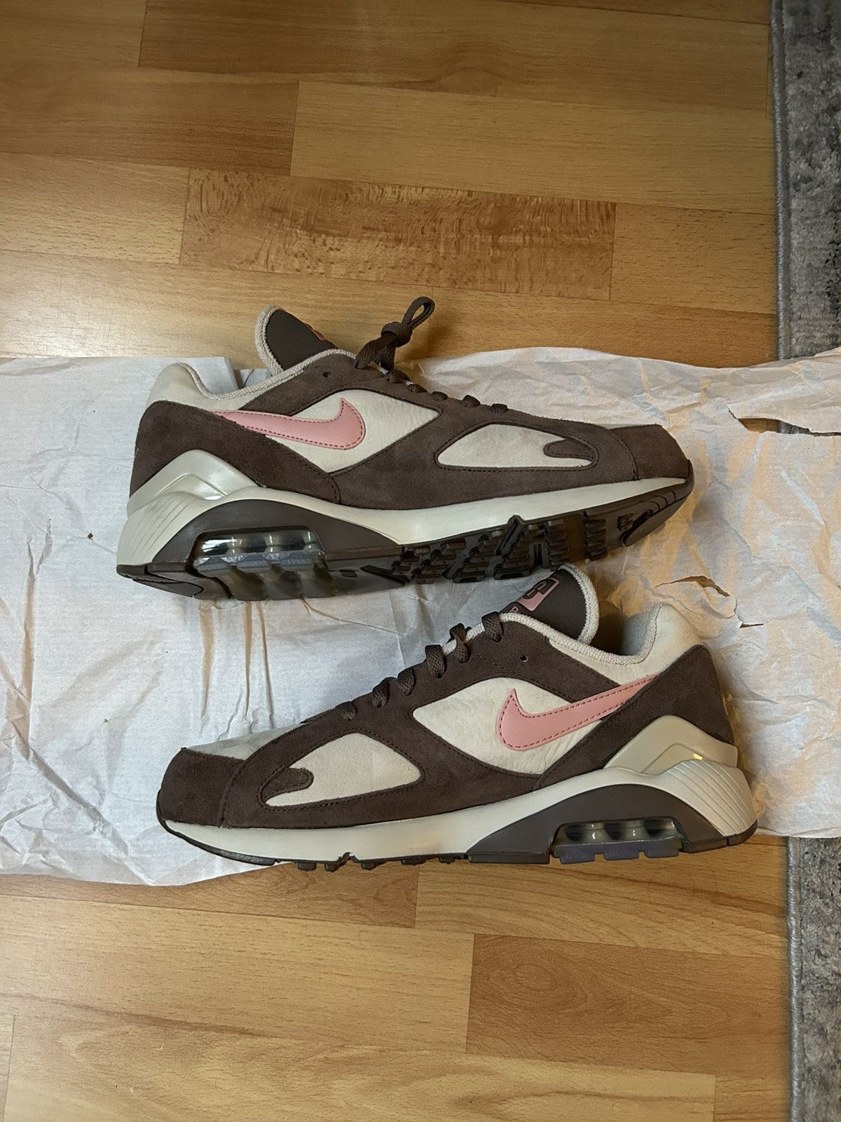 Nike Nike Air Max 180 Bacon Size US 11.5 / EU 44-45 - 3 Thumbnail