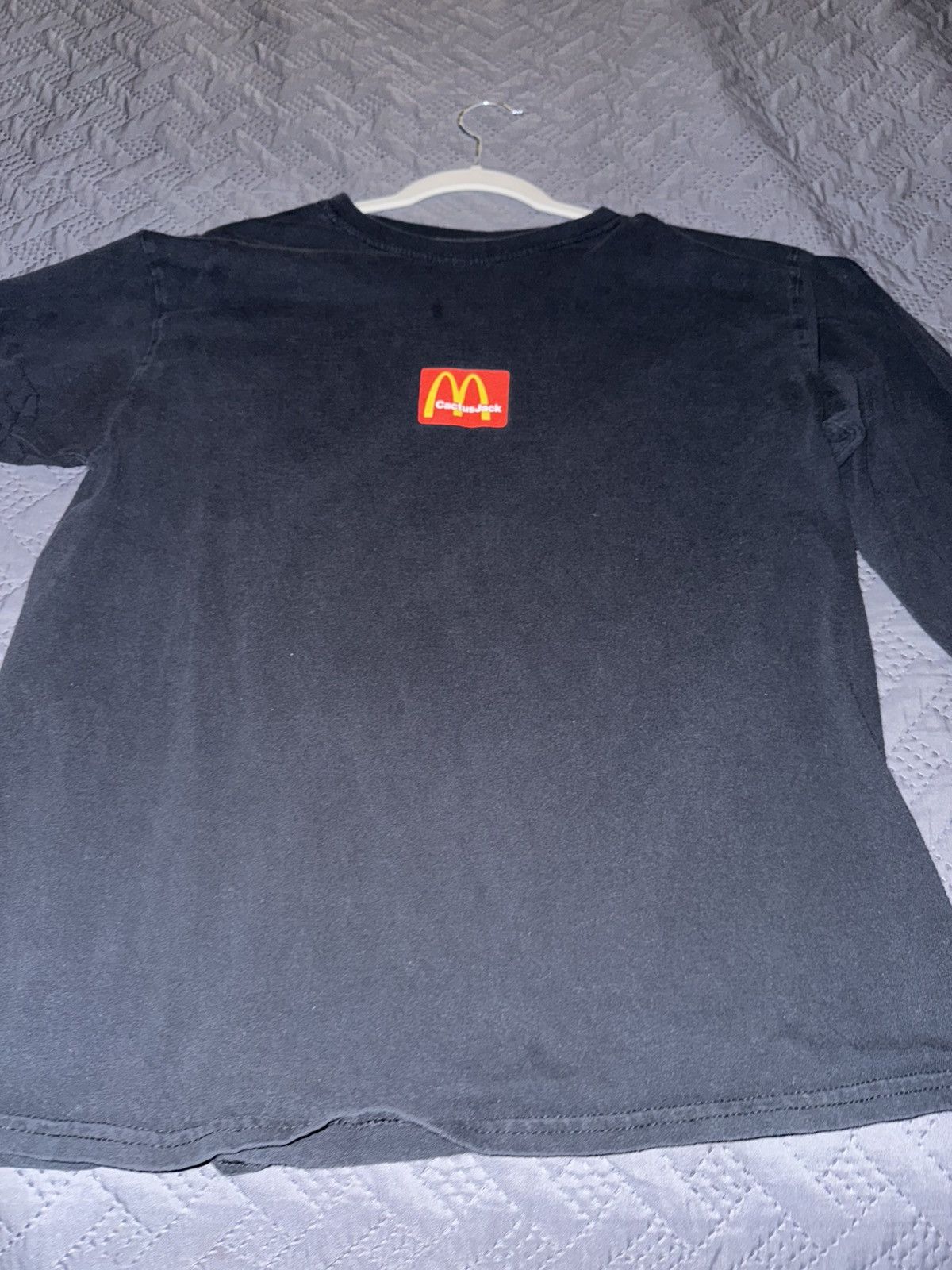 Travis Scott Cactus jack X McDonalds Size US M / EU 48-50 / 2 - 1 Thumbnail