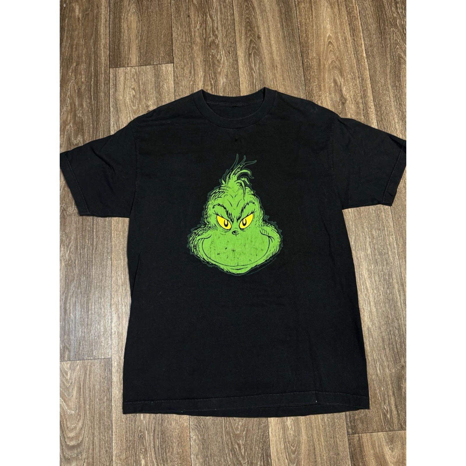 Vintage VINTAGE Dr Suess The Grinch T-Shirt Large Black Short Sleeve Crew Neck Christmas Mens Large 2005 90s 00s Graphic Shirt Size US L / EU 52-54 / 3 - 2 Thumbnail