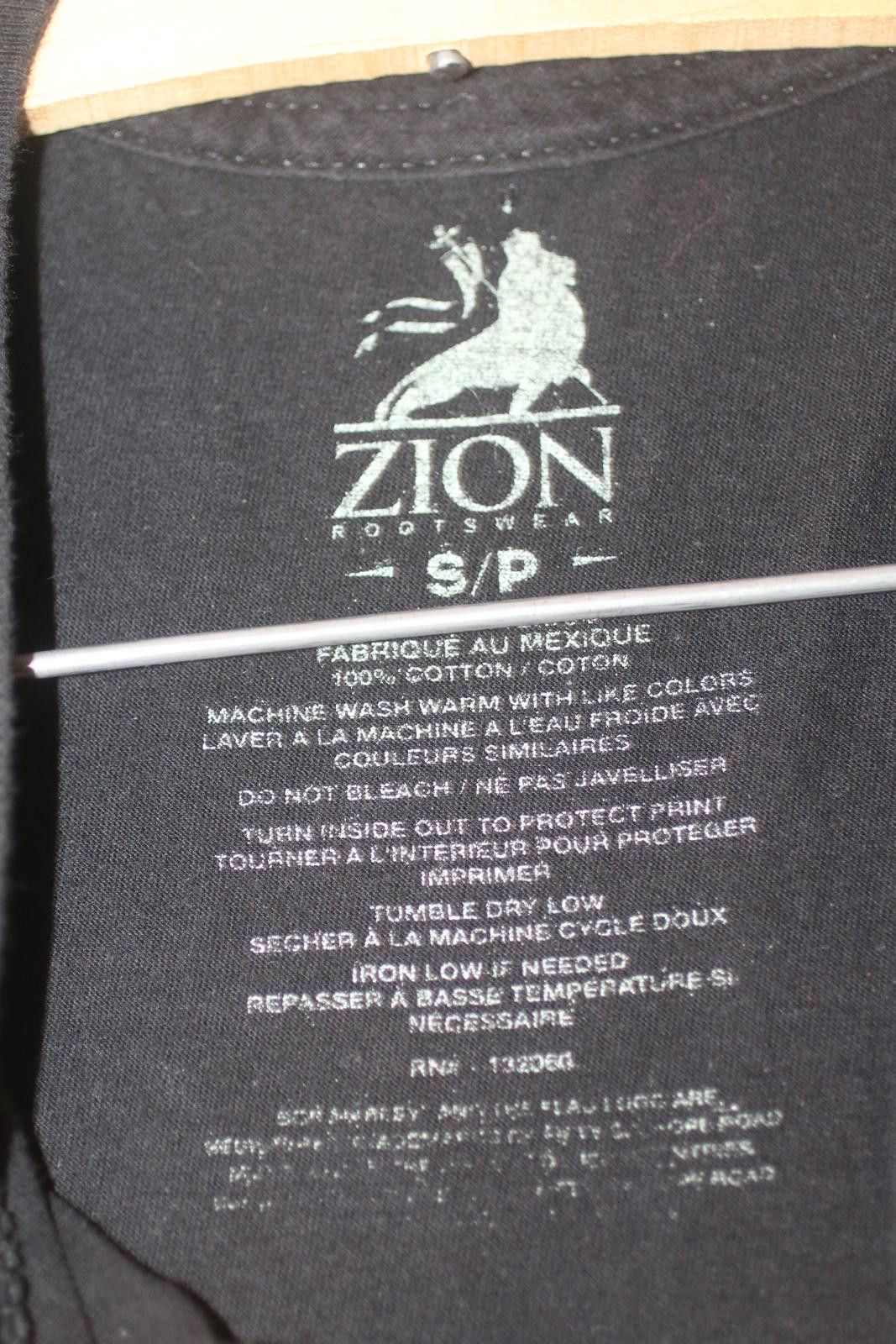 Zion Rootswear Bob Marley Zion Rootswear T-Shirt Black Reggae Mens Size S Size S / US 4 / IT 40 - 4 Thumbnail