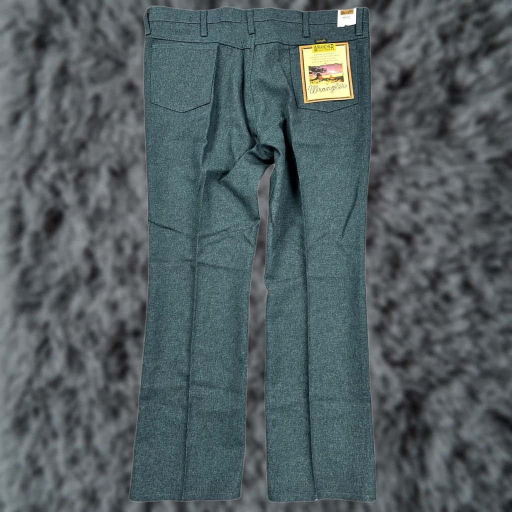 Wrangler Wrangler Wrancher Dress Jeans Men 44x32 Dark Teal Blue Polyester Bootcut Jeans Size US 44 / EU 60 - 1 Thumbnail