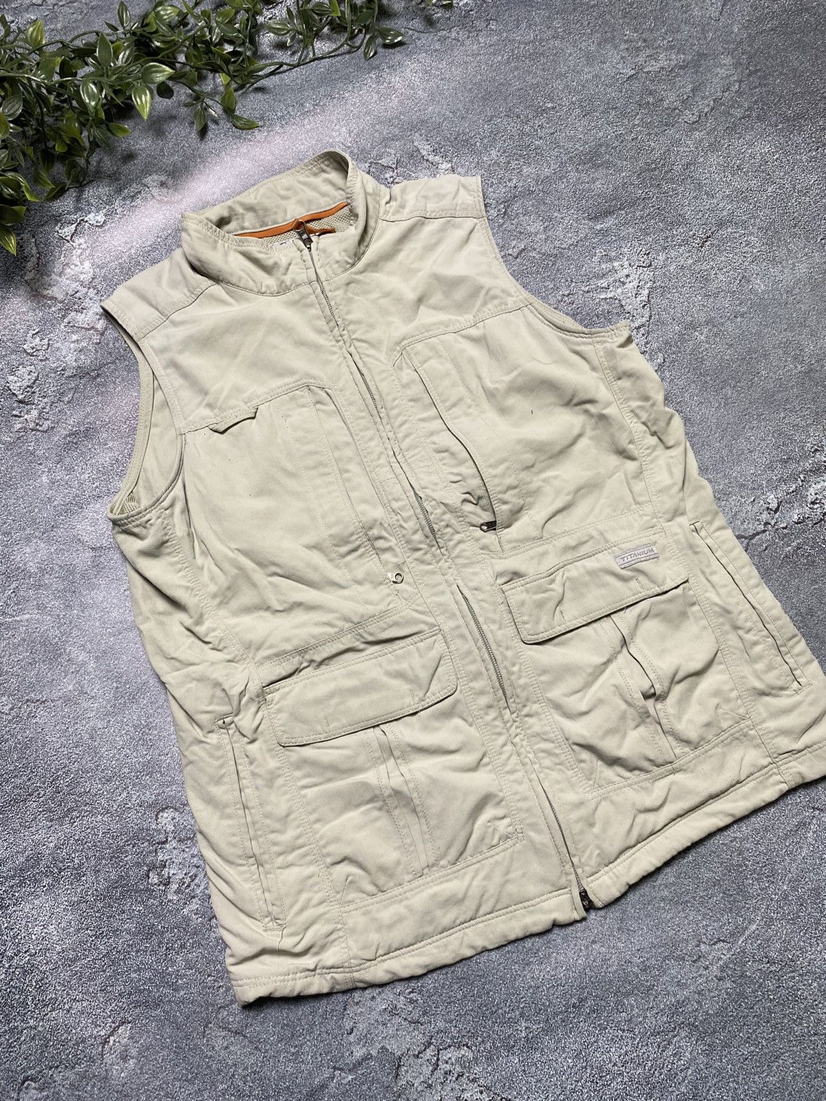 Columbia × Vintage Columbia vest fish vintage Size US S / EU 44-46 / 1 - 2 Thumbnail