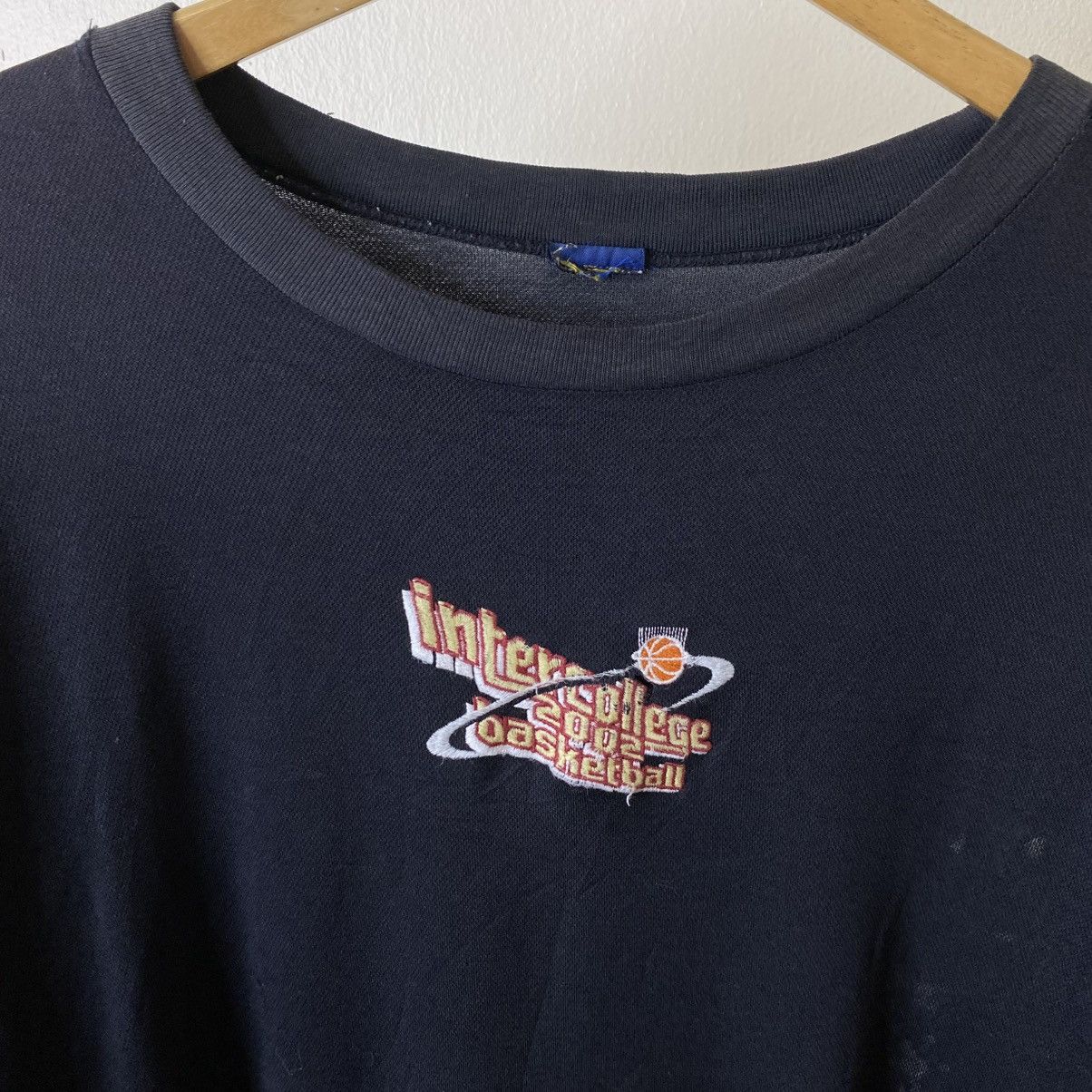 NCAA 2002 All Japan Intercollegiate Basketball Championships LS Size US L / EU 52-54 / 3 - 6 Thumbnail