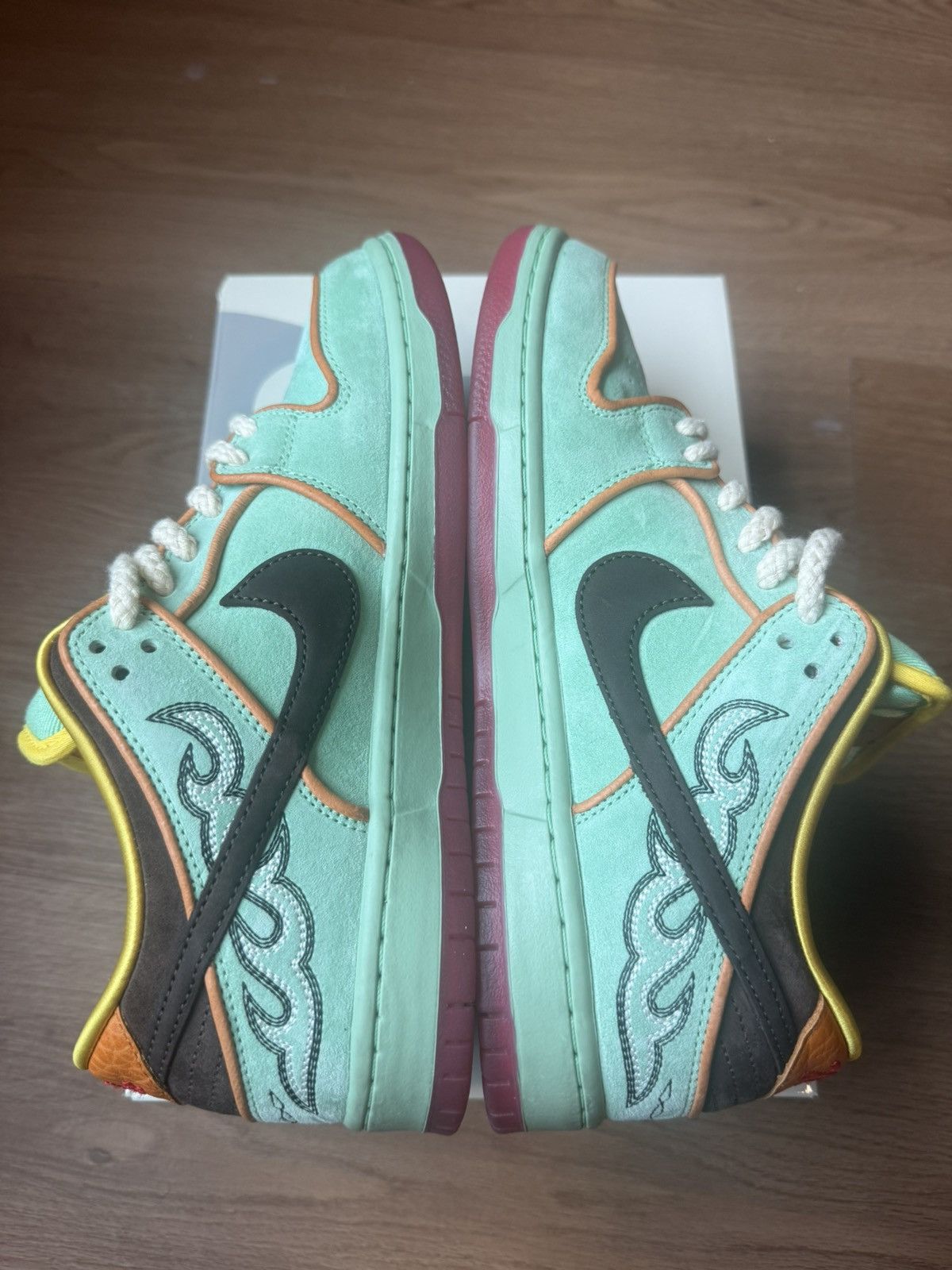 Nike SB Nike SB Dunk Low Rodeo Size US 9.5 / EU 42-43 - 3 Thumbnail