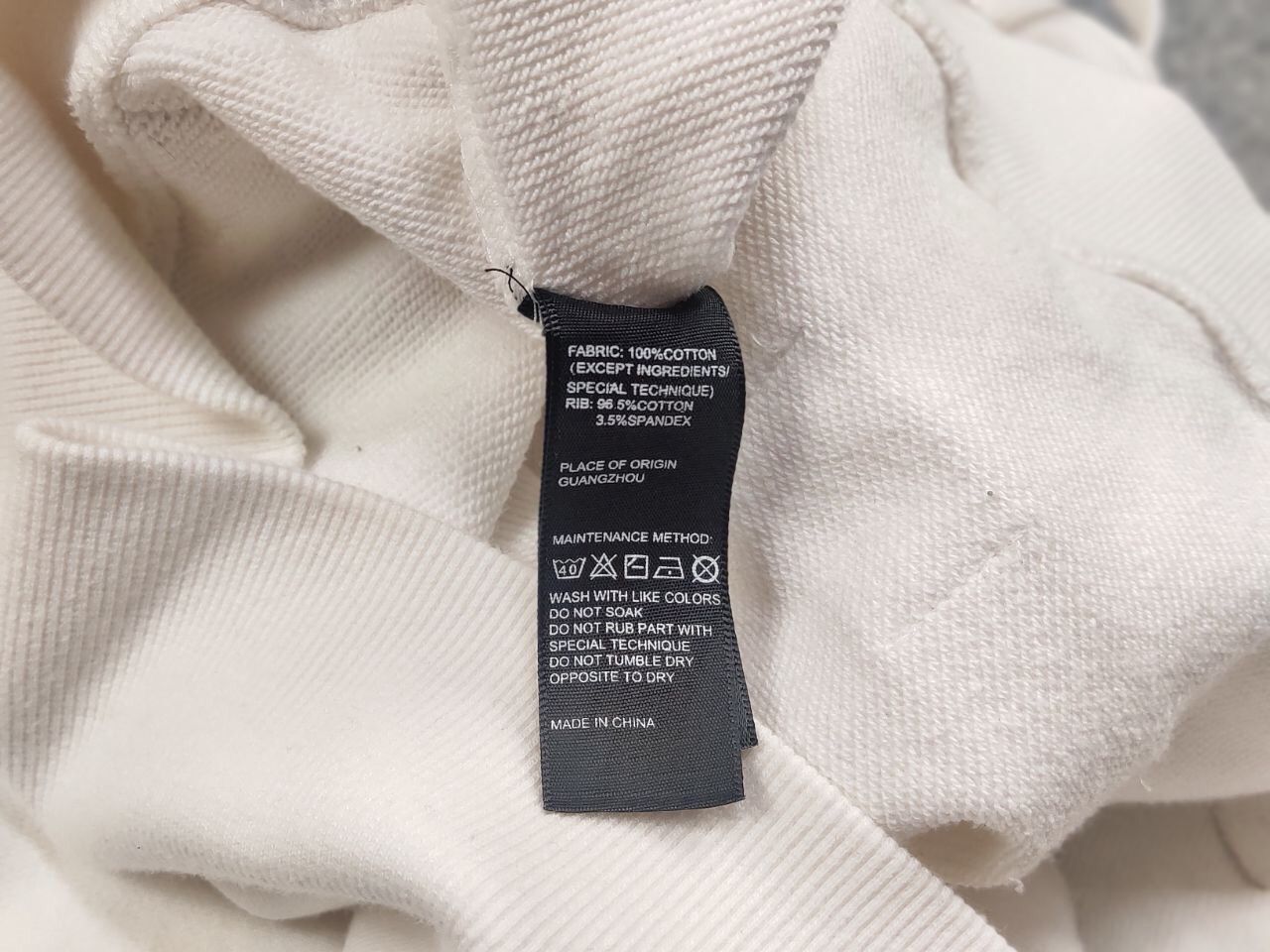 Japanese Brand INXX Season 8 Japanese Brand Design White Zip Hoodie Size US S / EU 44-46 / 1 - 20 Thumbnail