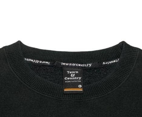 Vintage Vintage 90s Town&Country Crewneck Sweatshirt Size US L / EU 52-54 / 3 - 5 Thumbnail