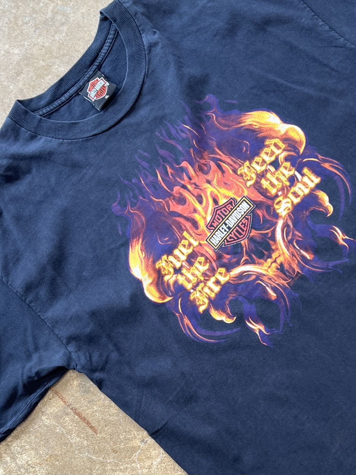 Harley Davidson Vintage 2005 Harley Davidson Fuel Fire Feed the Soul Tee XL Size US XL / EU 56 / 4 - 1 Thumbnail