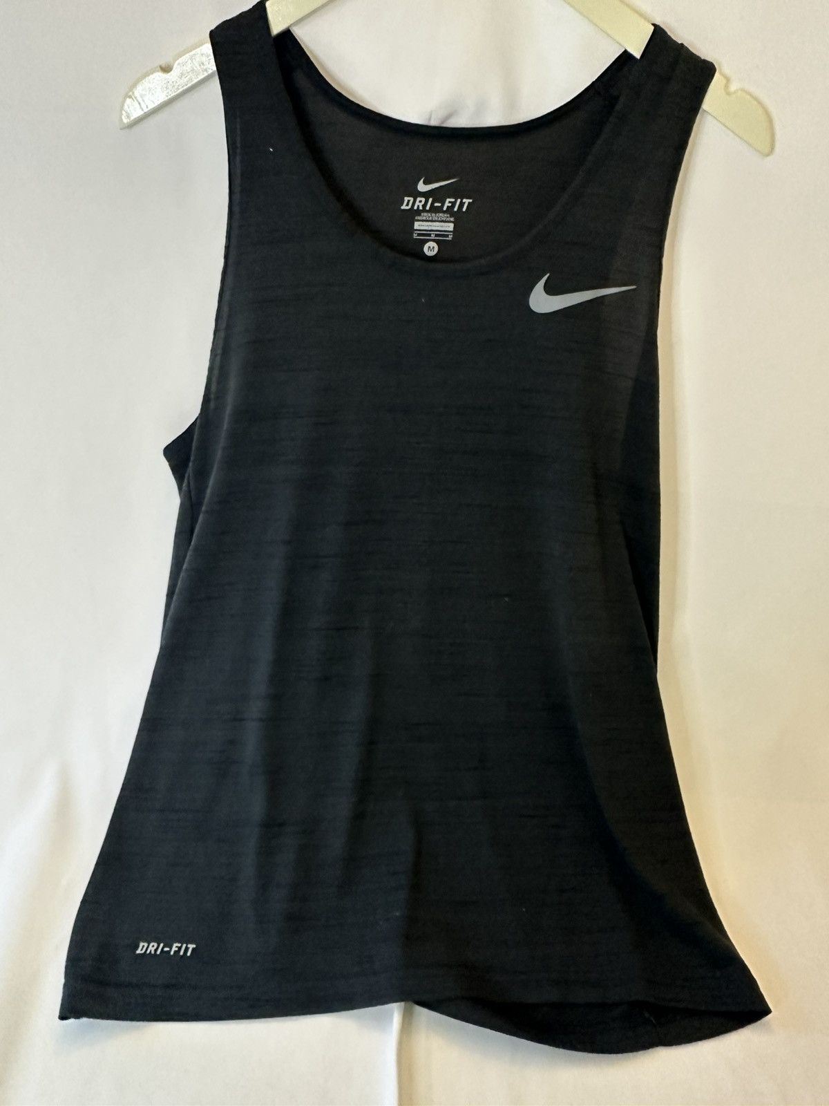 Nike Nike Men’s Medium Charcoal/Dry Fit/Tank Top/Athletic Size US M / EU 48-50 / 2 - 1 Thumbnail