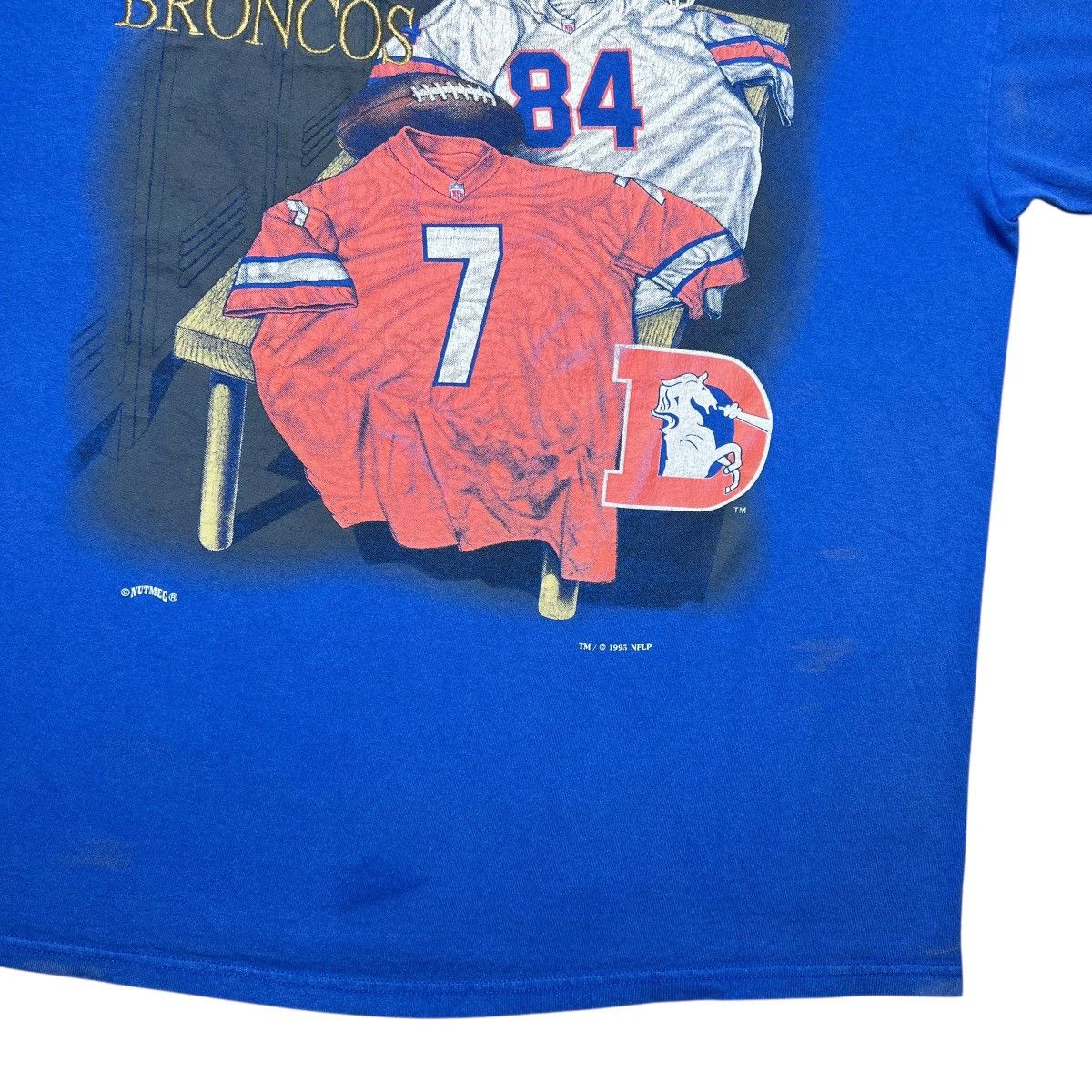 Nutmeg × Vintage Vtg 1995 NFL Denver Broncos Locker Room Nutmeg Graphic Tee Size US XL / EU 56 / 4 - 6 Thumbnail