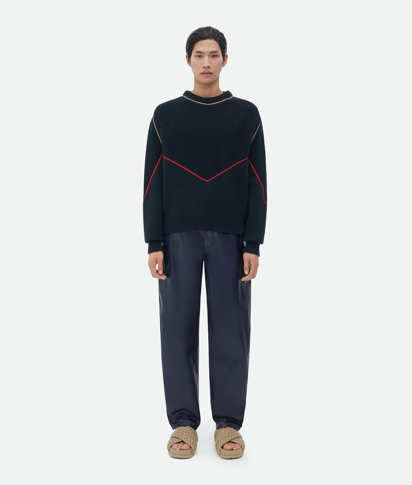 Bottega Veneta Bottega Veneta Wool Cashmere Overlock Jumper in navy Size US M / EU 48-50 / 2 - 1 Thumbnail