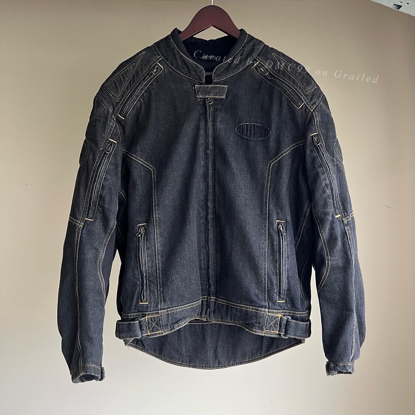 Vintage Vintage Yeezy Armor-Style Jacket Size US M / EU 48-50 / 2 - 1 Thumbnail