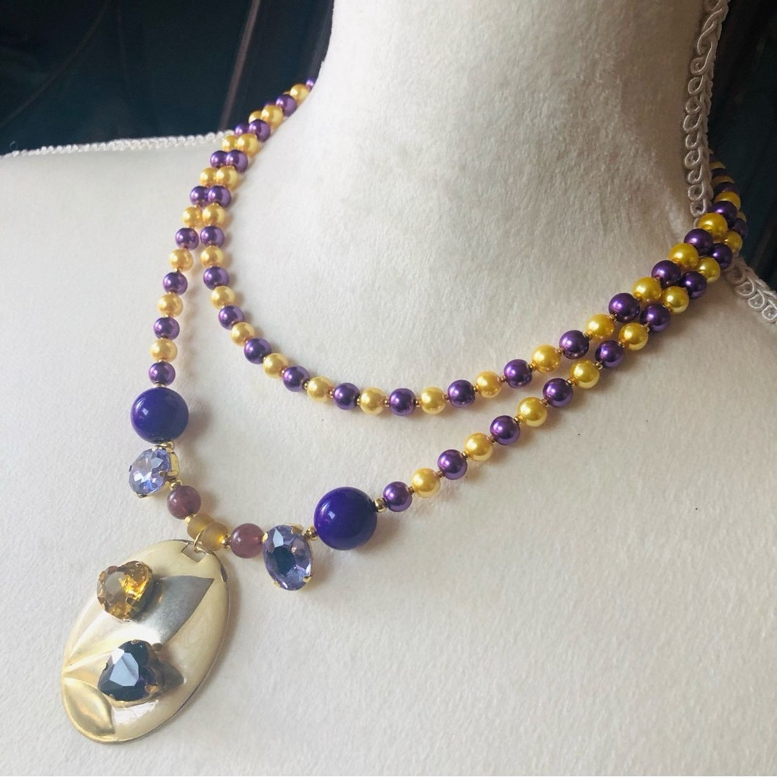 Handmade Handcrafted repurpose purple and gold glass Pearl necklace Size ONE SIZE - 4 Thumbnail