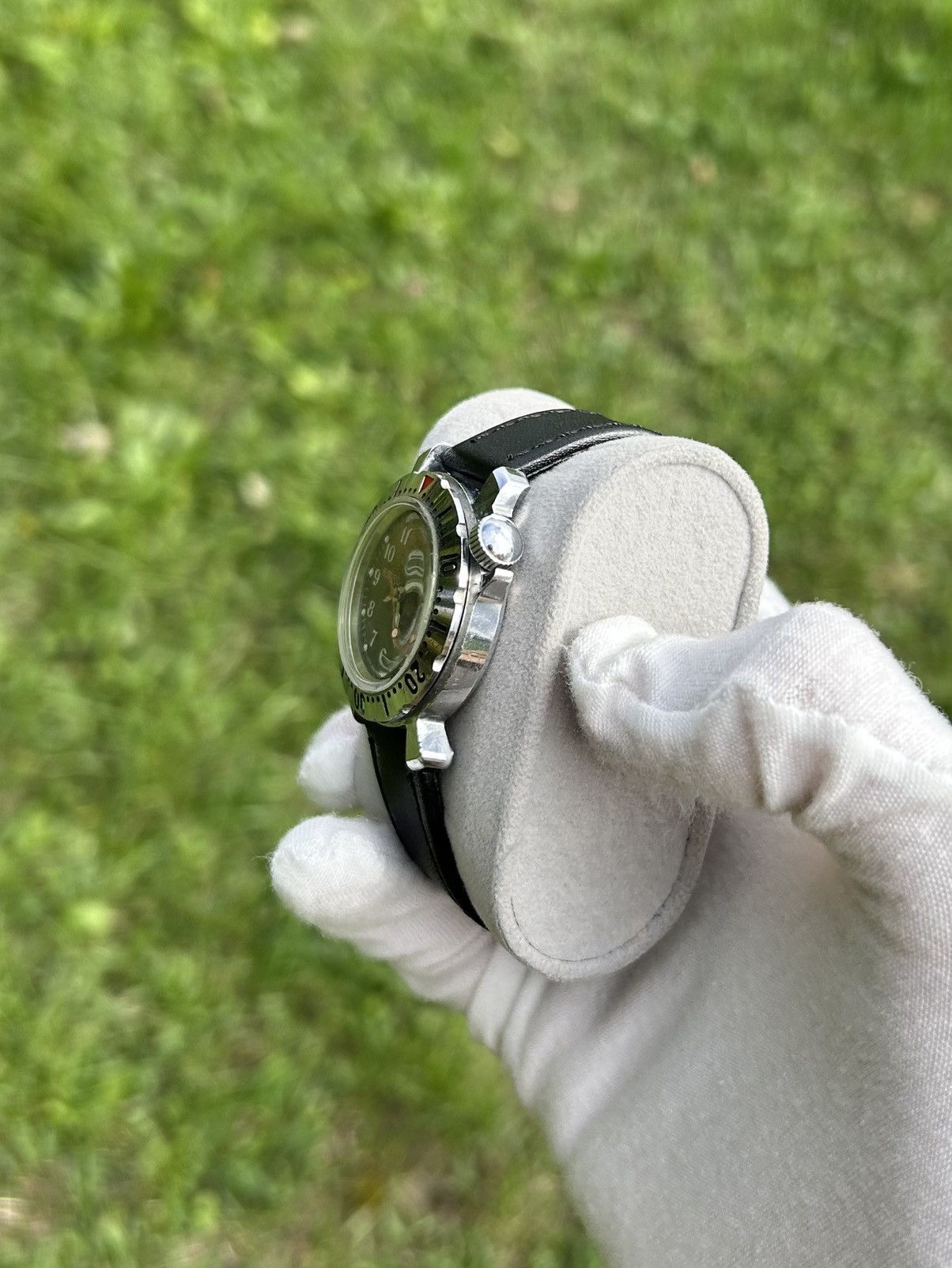 Vintage Vintage Watch Vostok Soviet Retro USSR Soviet 1980s Size ONE SIZE - 14 Thumbnail