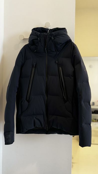 Descente Descente ALLTERRAIN Navy Mountaineer Down Jacket | Grailed