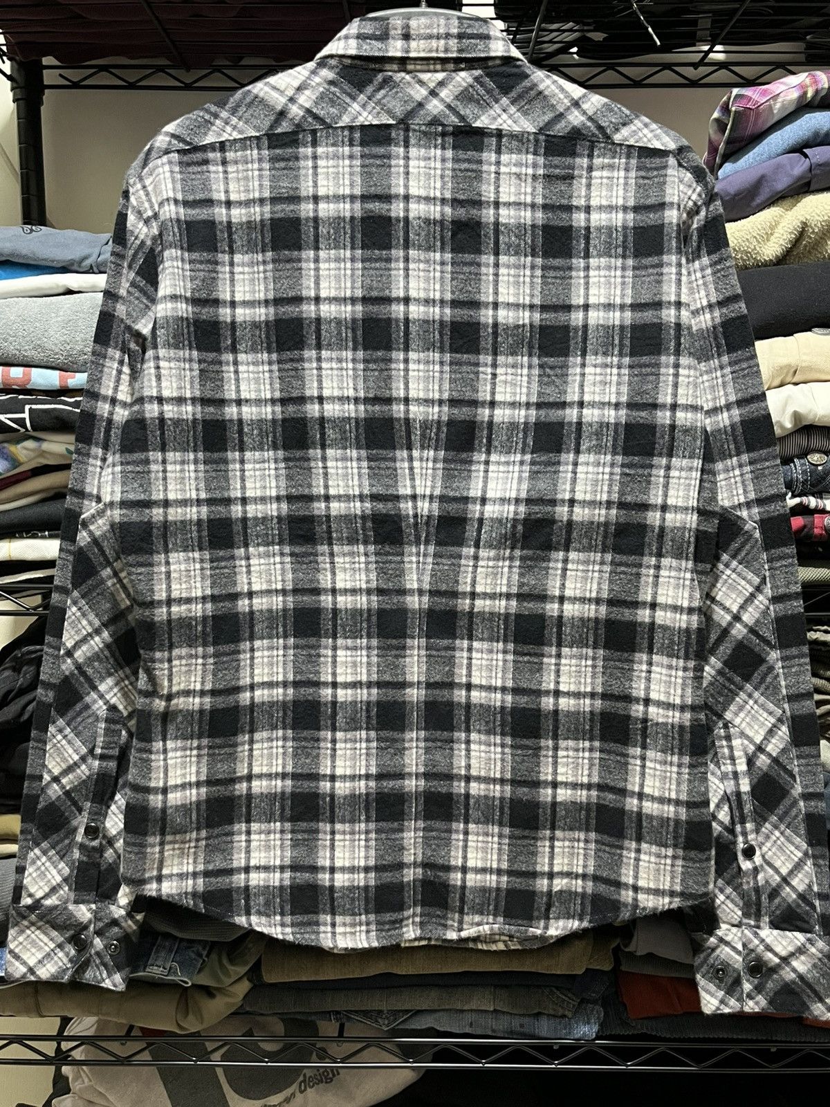 Neil Barrett Neil Barrett Wool Shirt Size XS / US 0-2 / IT 36-38 - 2 Thumbnail