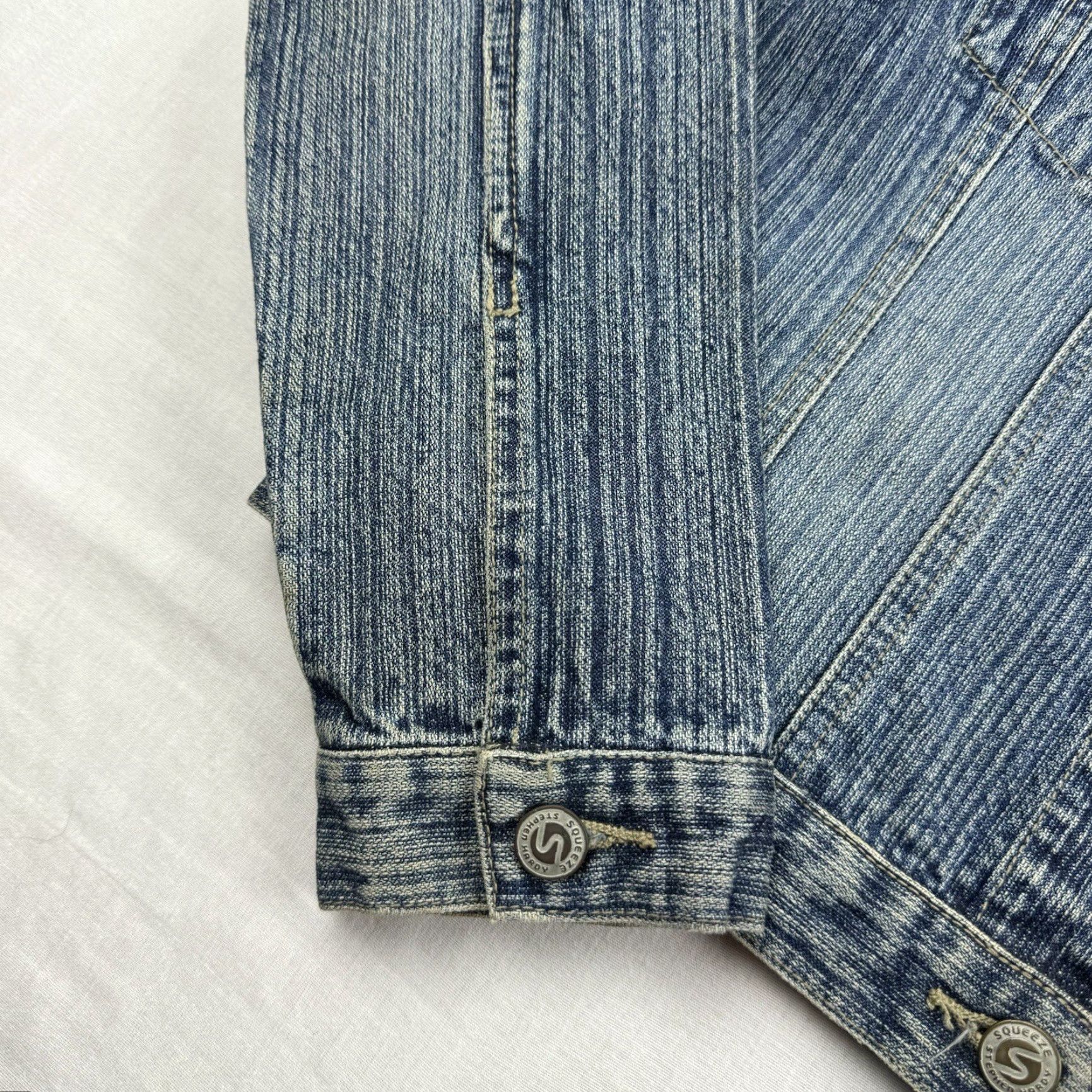 Vintage VINTAGE Stephen Hardy Squeeze Denim Jacket Womens Medium Blue Y2K Grunge 2000s Size M / US 6-8 / IT 42-44 - 4 Thumbnail