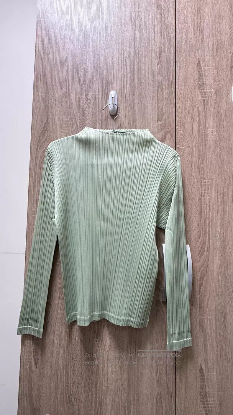 Issey Miyake Light Green Long Sleeve Top