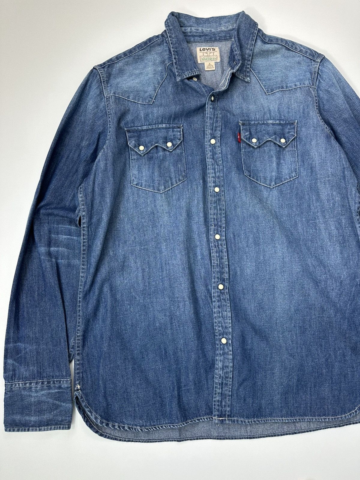 Levi's 90's Levis Snap Denim Shirt Men's Blue Size US L / EU 52-54 / 3 - 6 Thumbnail